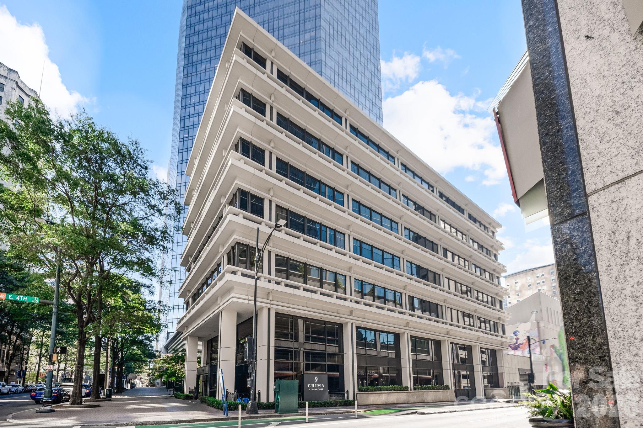 139 Tryon Street, Charlotte, photo 5 of 8