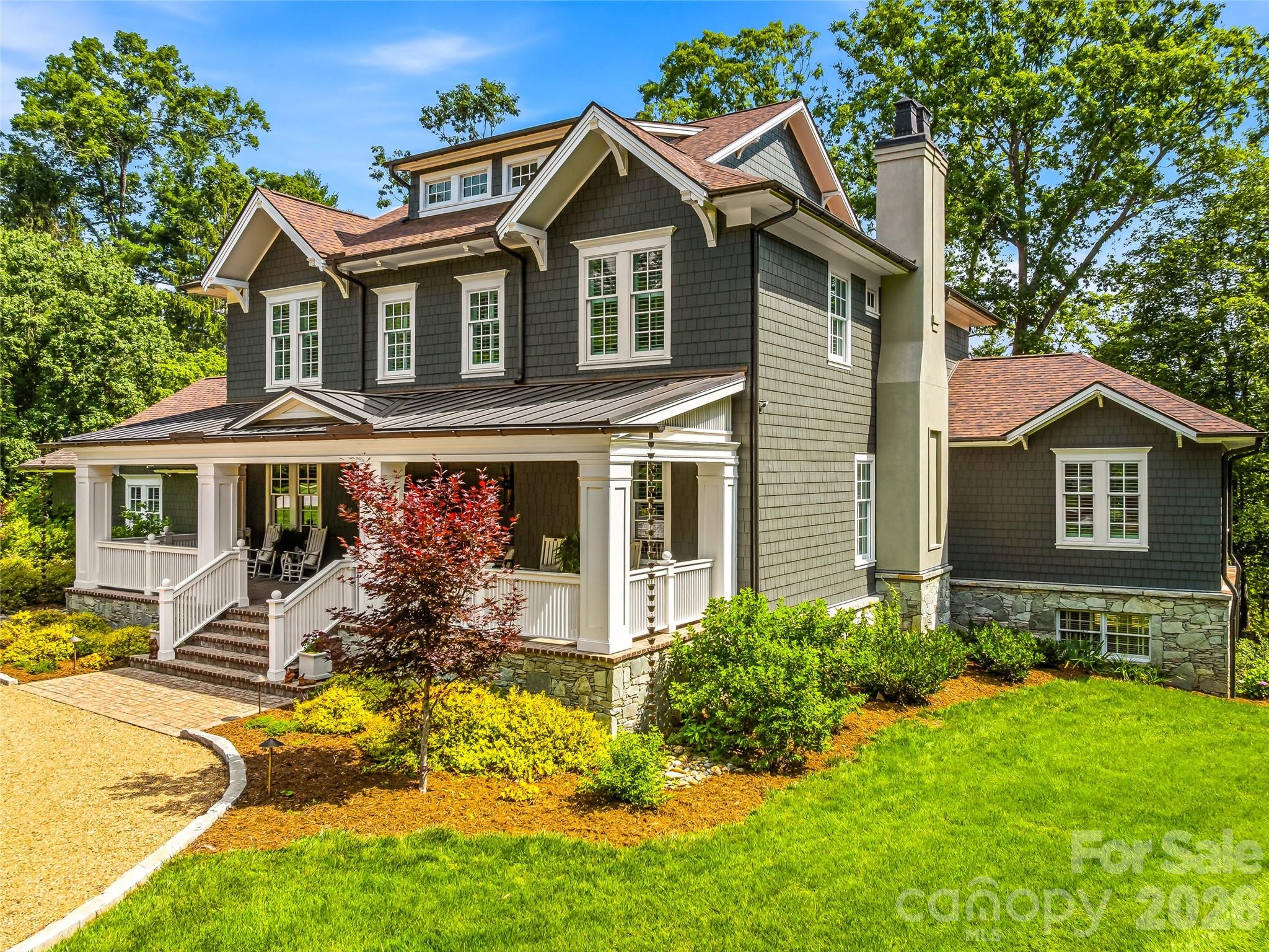 1 Cedar Chine Drive, Asheville, photo 3 of 8