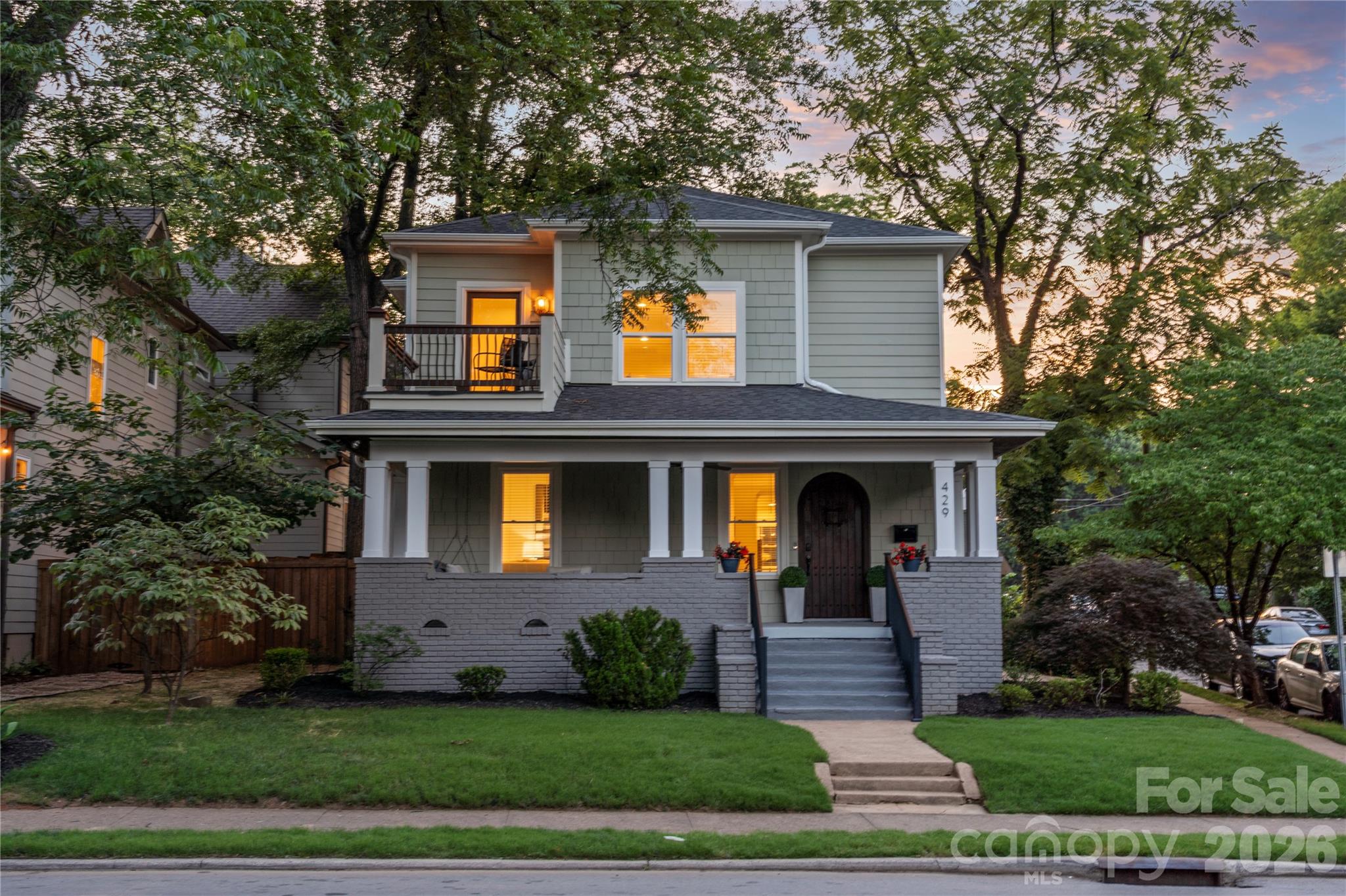 429 Pecan Avenue, Charlotte, photo 1 of 8