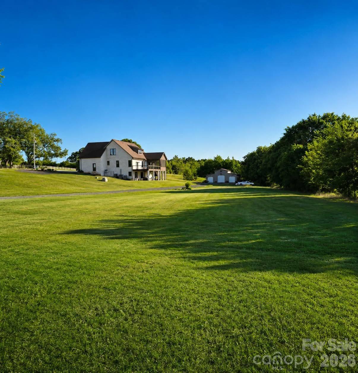 3233 Hahn Scott Road, Mount Pleasant, photo 2 of 8