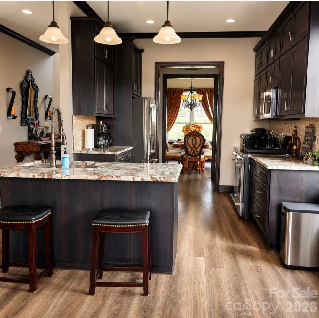 3233 Hahn Scott Road, Mount Pleasant, photo 6 of 8