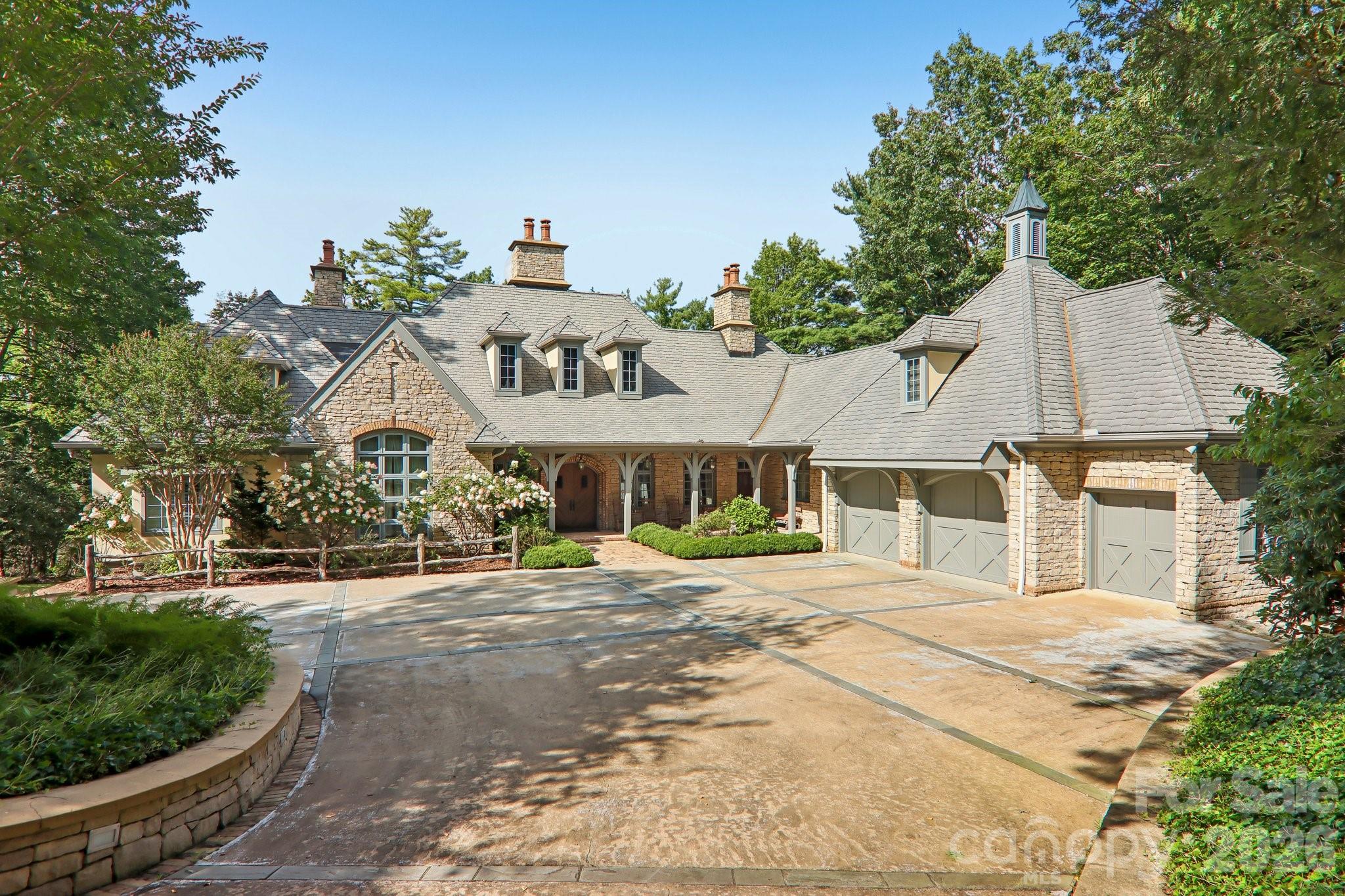 138 Indian Trace, Lake Toxaway, photo 1 of 8