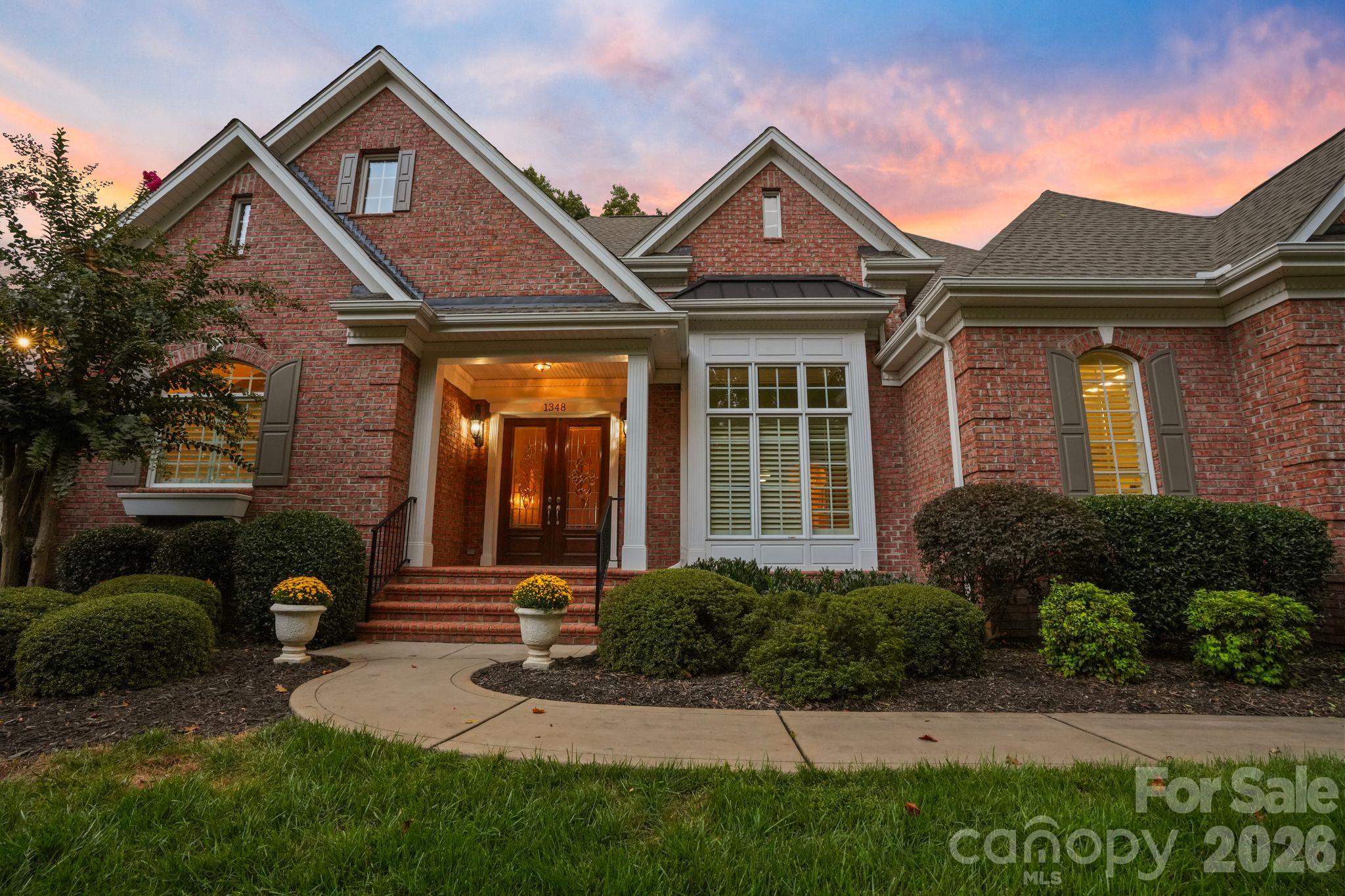 1348 Astoria Parkway, Catawba, photo 1 of 8