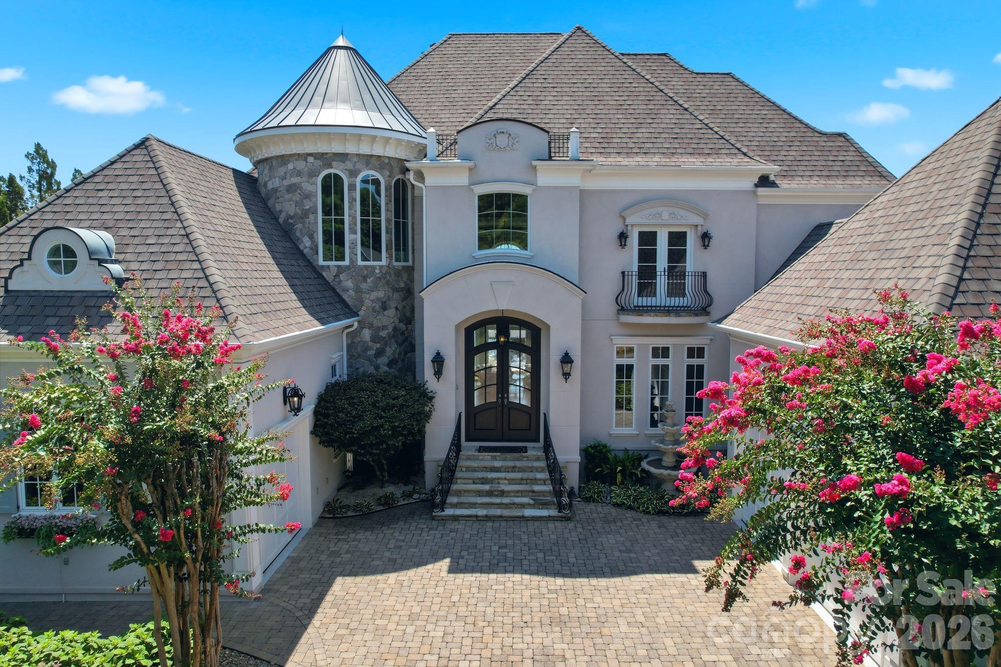 18332 Harbor Light Boulevard, Cornelius, photo 2 of 8