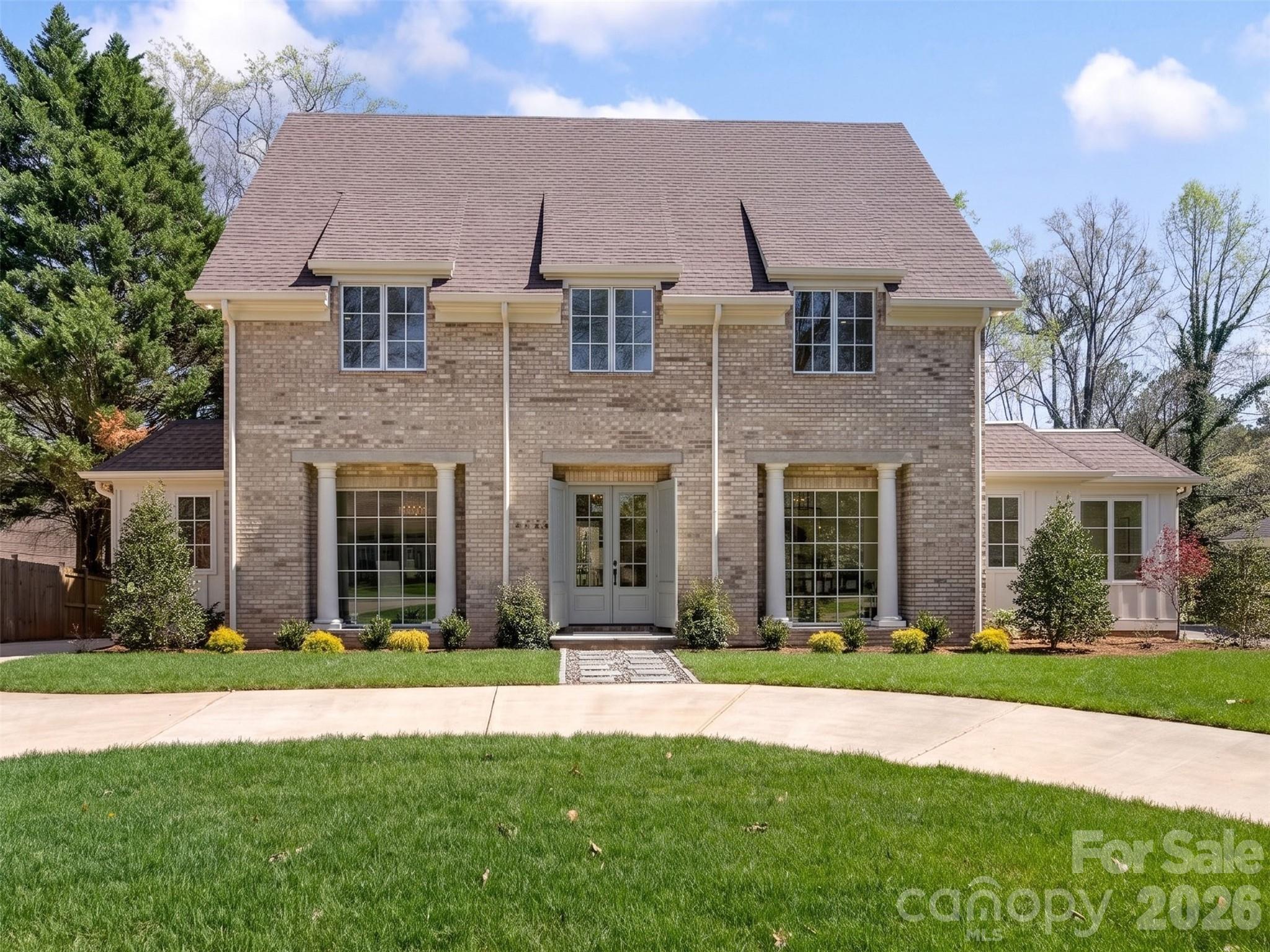 6740 Newhall Road, Charlotte, photo 1 of 8