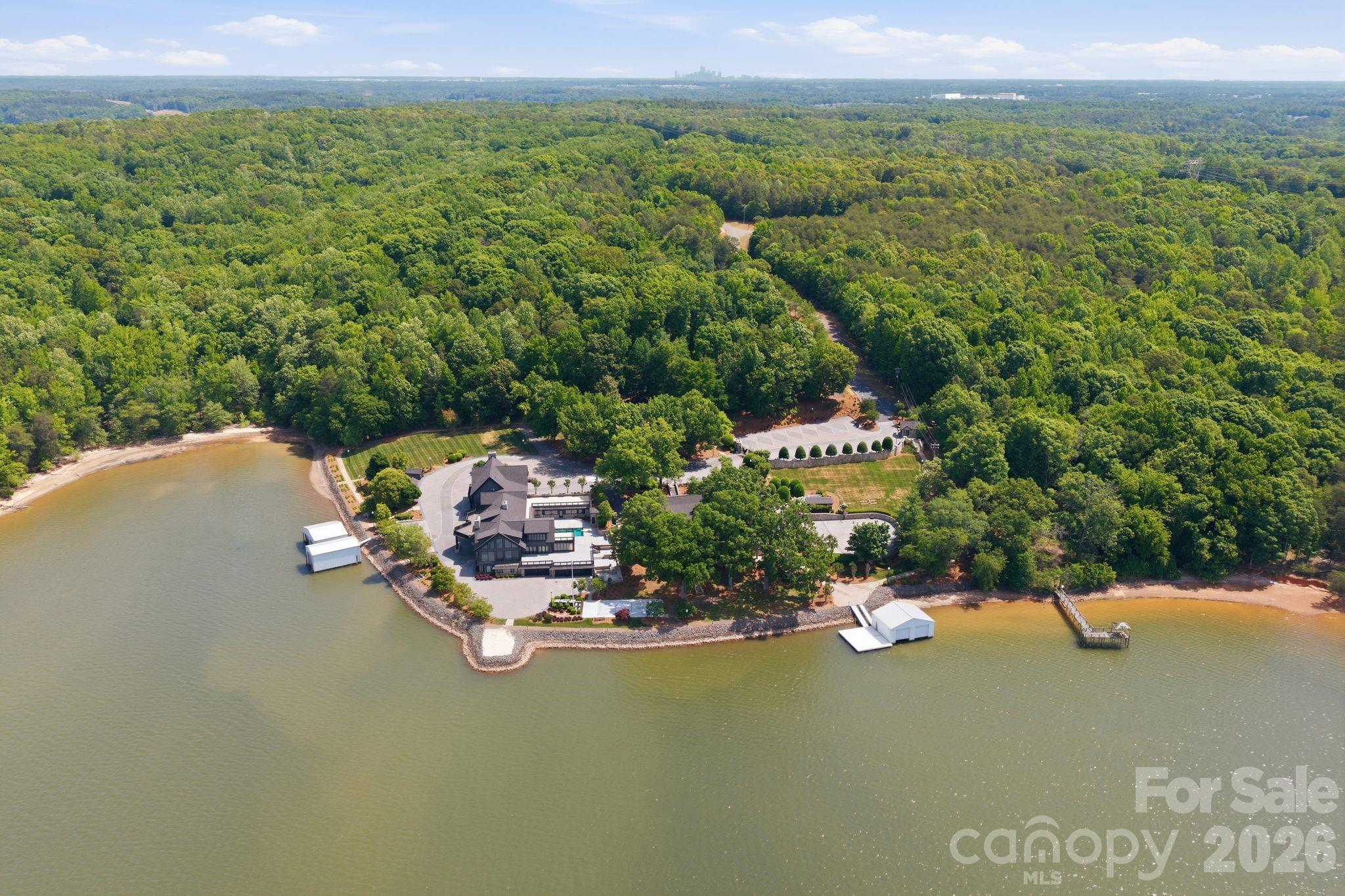 9715 Nine Eagles Lane, Charlotte, photo 1 of 8