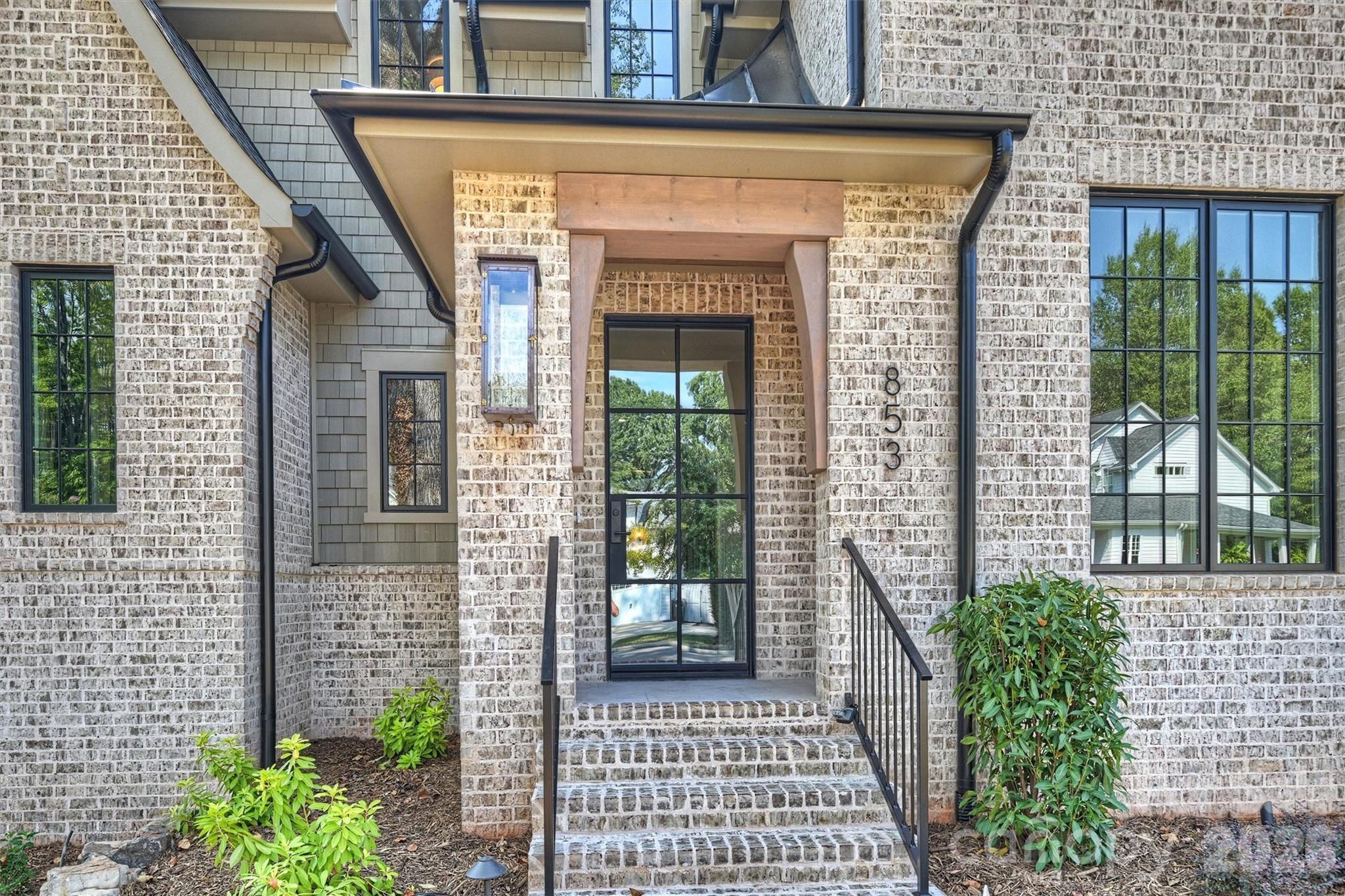 853 Wriston Place, Charlotte, photo 2 of 8