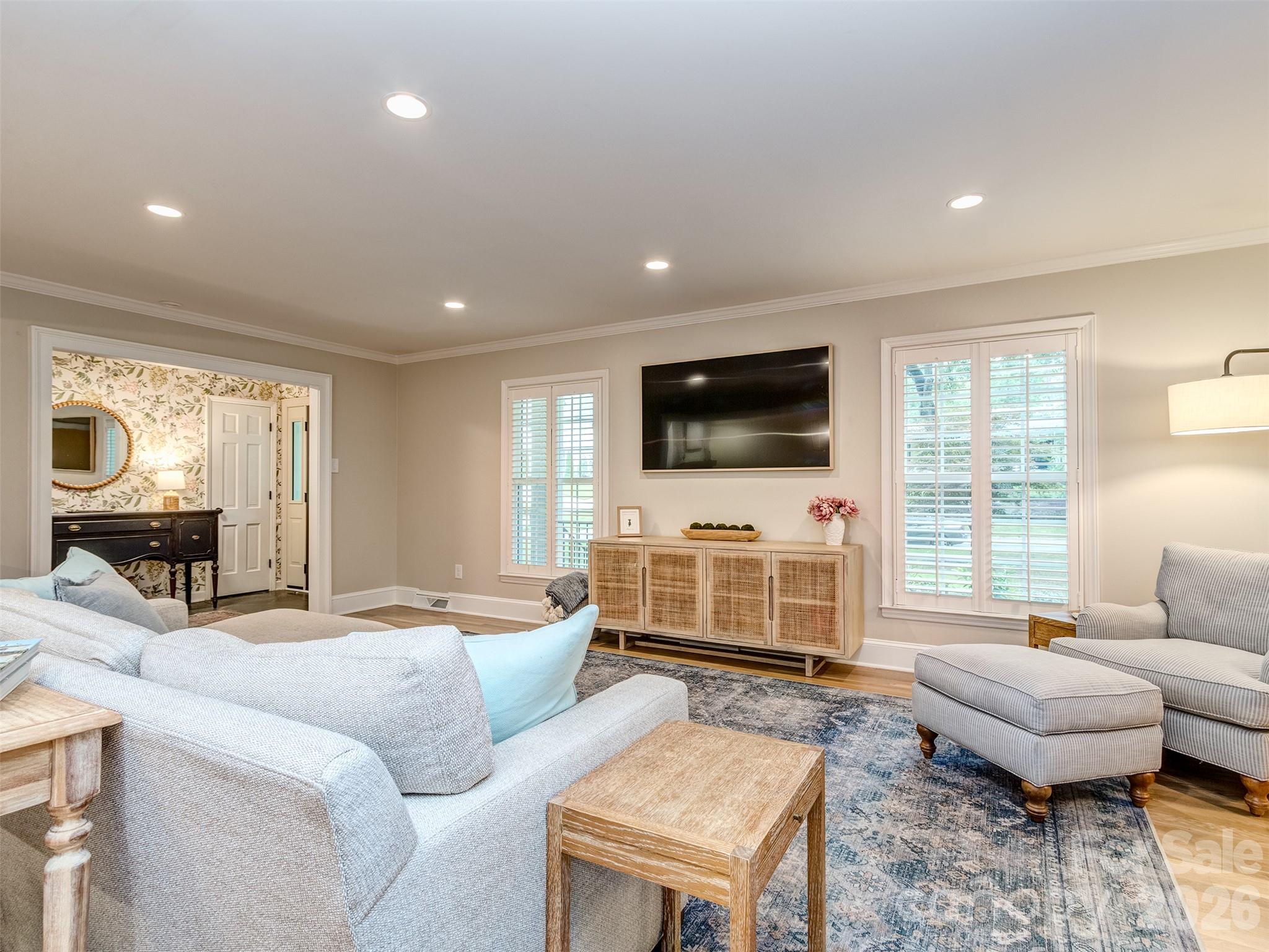6129 Page Court, Charlotte, photo 6 of 8