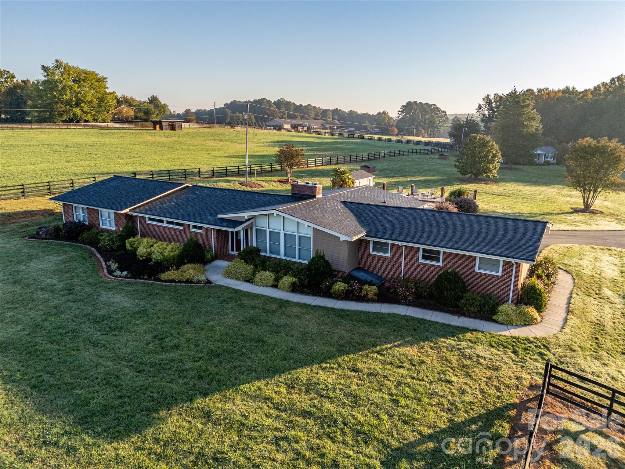 520 Lewis Farm Road, Bessemer City, photo 8 of 8