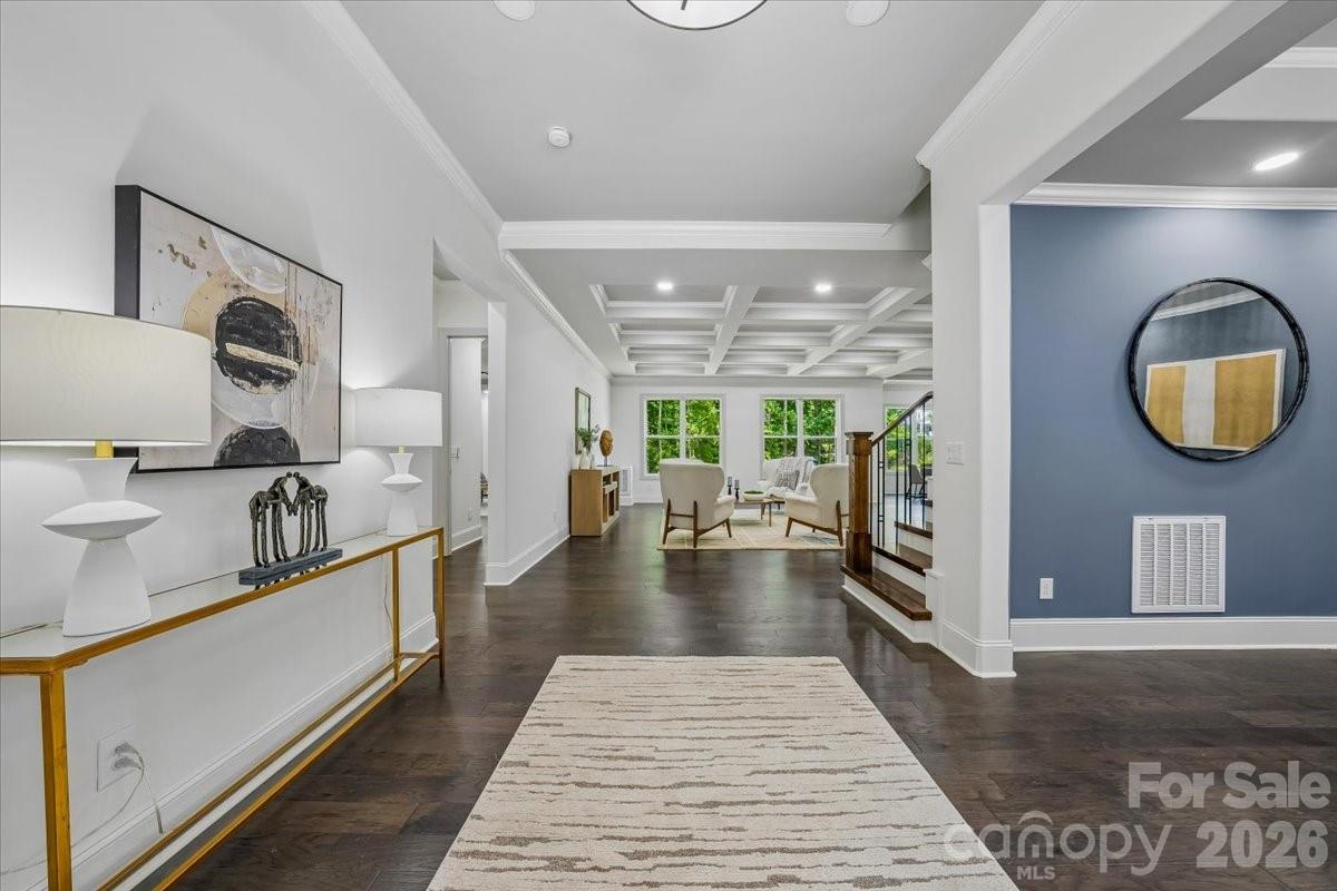 641 Cottonfield Circle, Waxhaw, photo 3 of 8