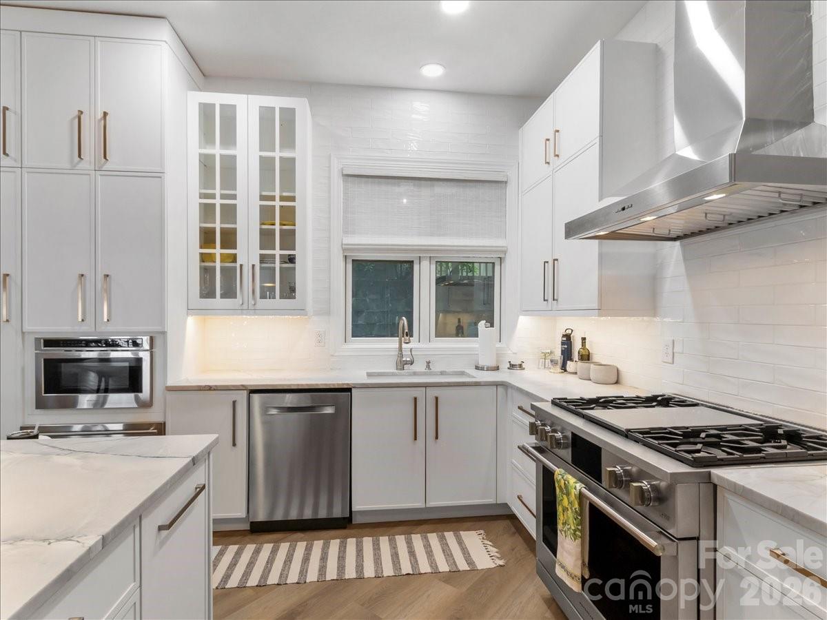 530 Andrew Banks Road #B4, Burnsville, photo 2 of 8
