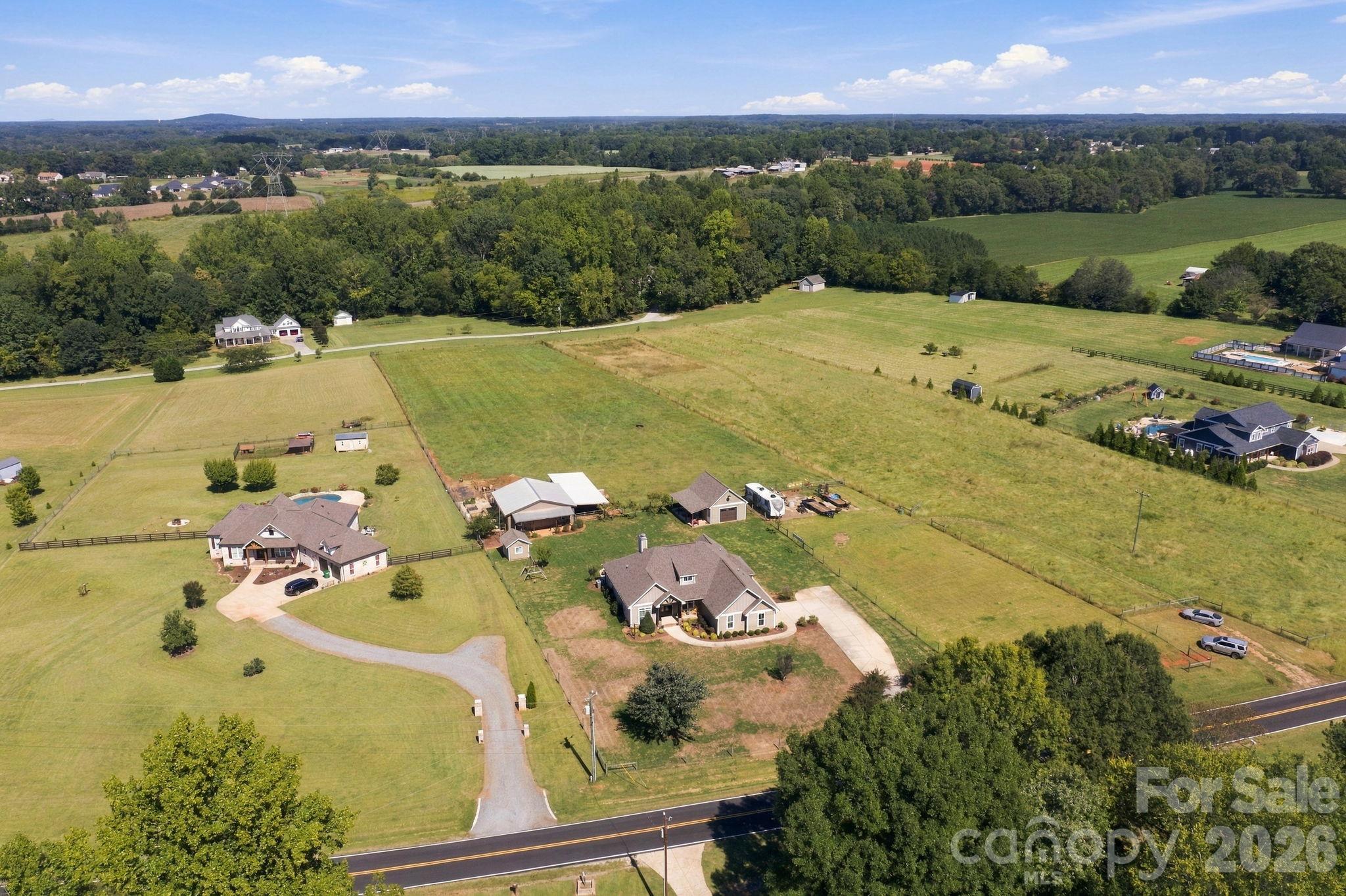 2870 Bradshaw Road, Mooresville, photo 4 of 8