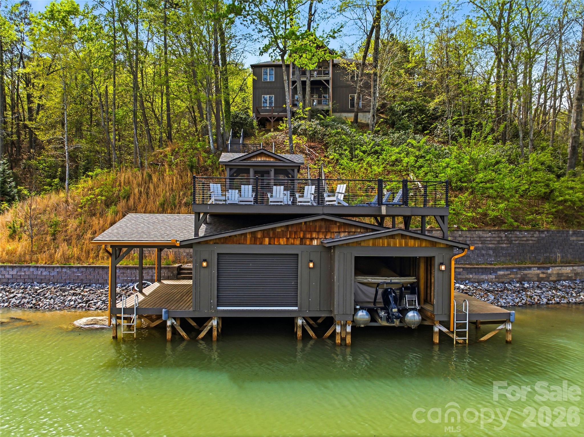 402 Holmstead Drive, Lake Lure, photo 3 of 8