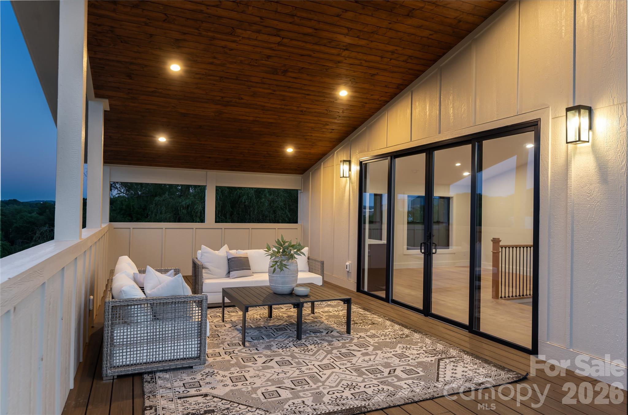 6 Dailey Drive, Asheville, photo 6 of 8