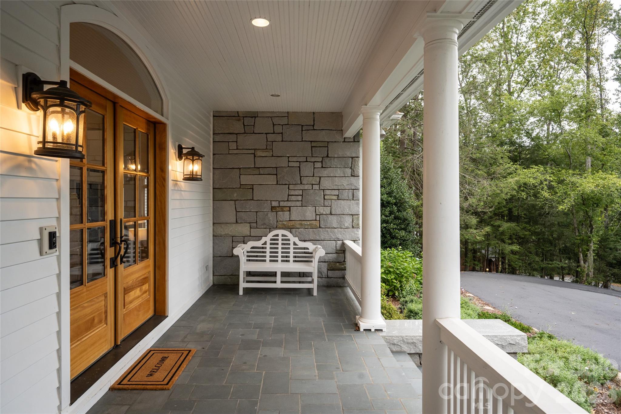 4 Cedar Hill Drive, Asheville, photo 8 of 8