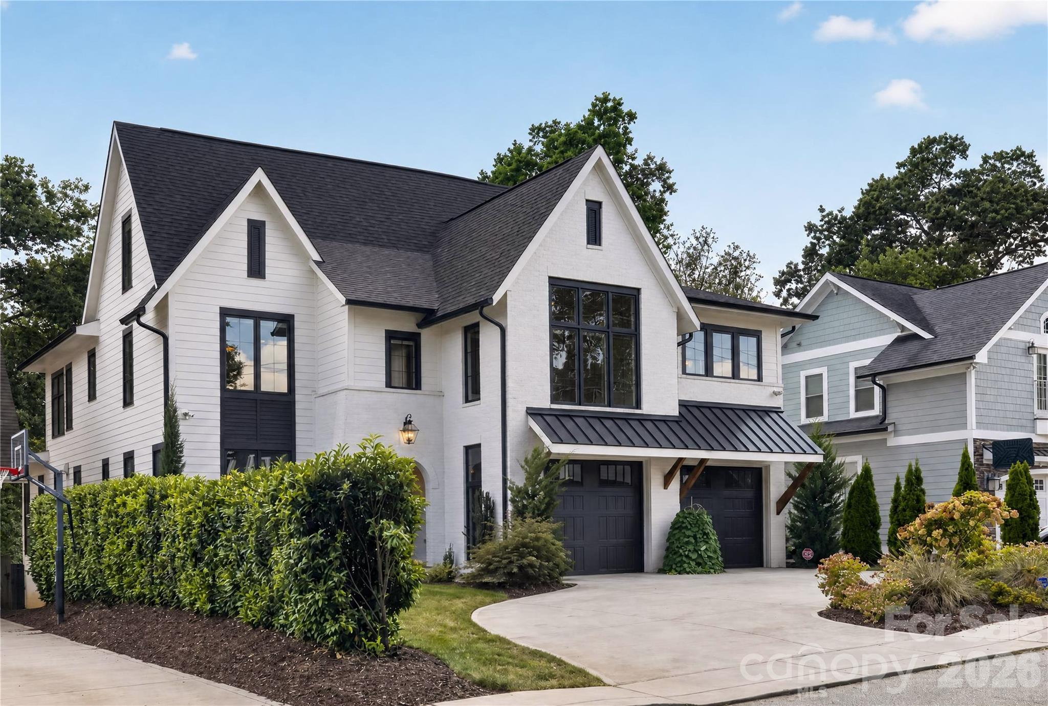 632 Ideal Way, Charlotte, photo 3 of 8