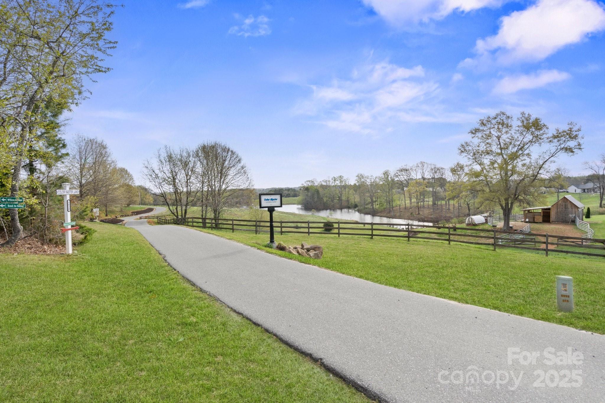 1620 London Road, Mooresville, photo 4 of 8