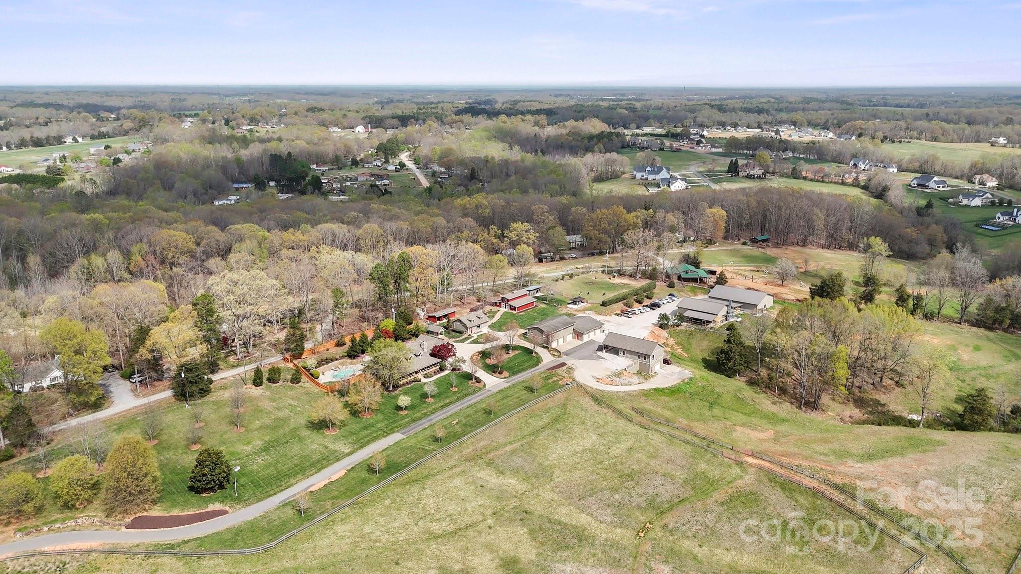 1620 London Road, Mooresville, photo 1 of 8