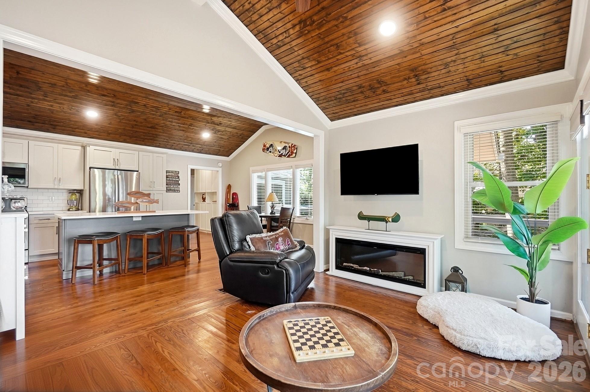 17424 Grasshopper Lane, Charlotte, photo 7 of 8