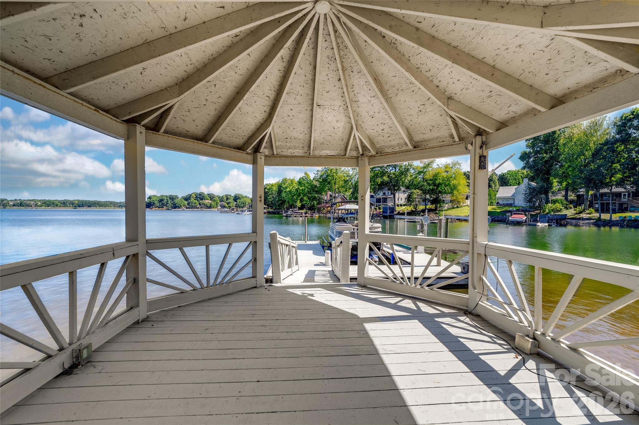 21206 Captiva Court, Cornelius, photo 4 of 8