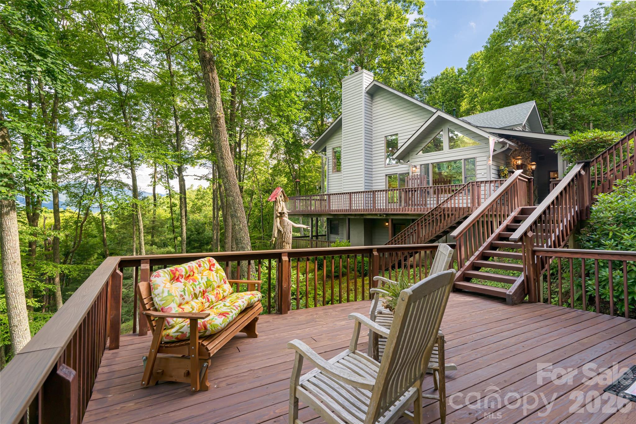 163 Tweetys Knoll, Burnsville, photo 2 of 8