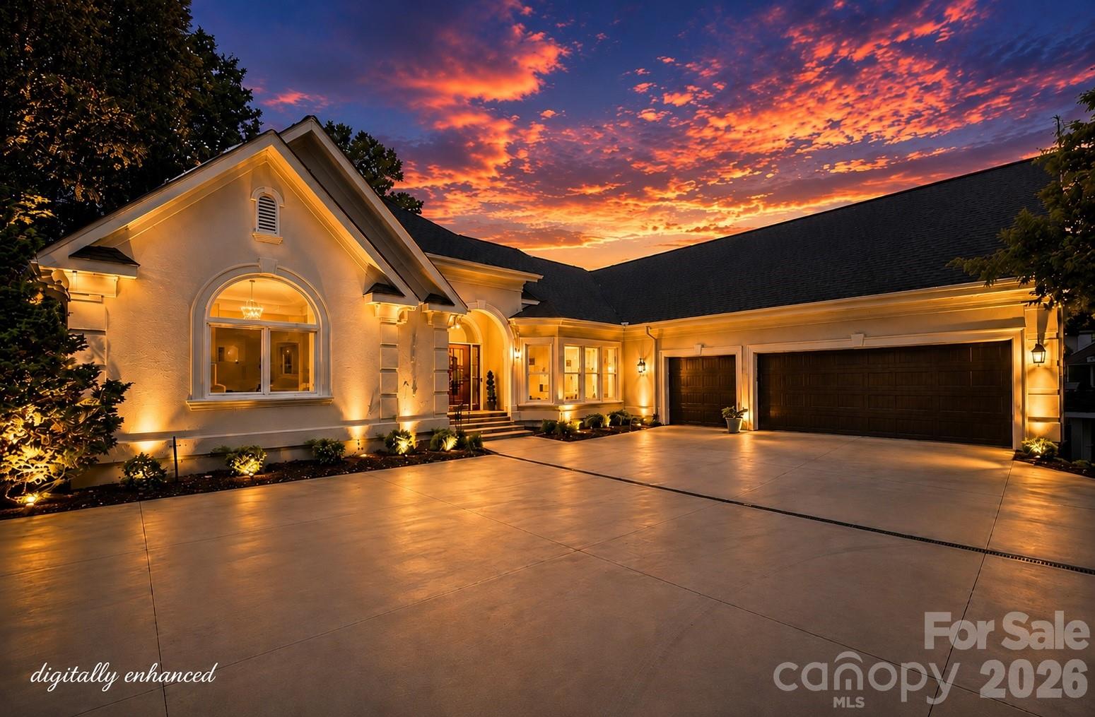 19318 Mary Ardrey Circle, Cornelius, photo 1 of 8