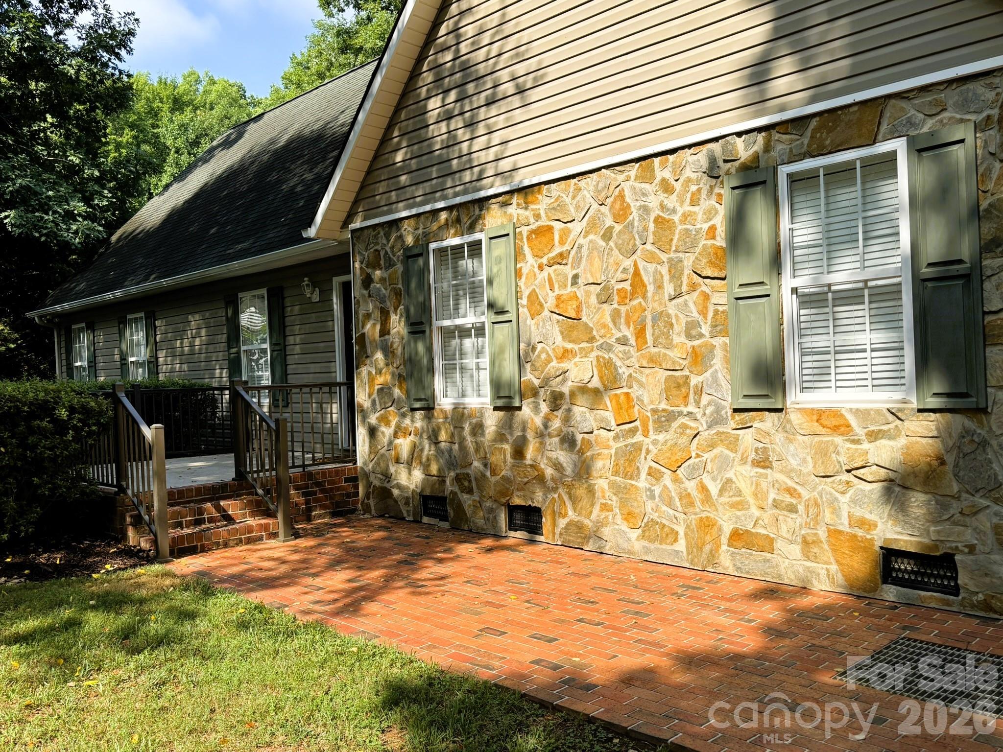 130 Canoe Court, Mount Gilead, photo 7 of 8