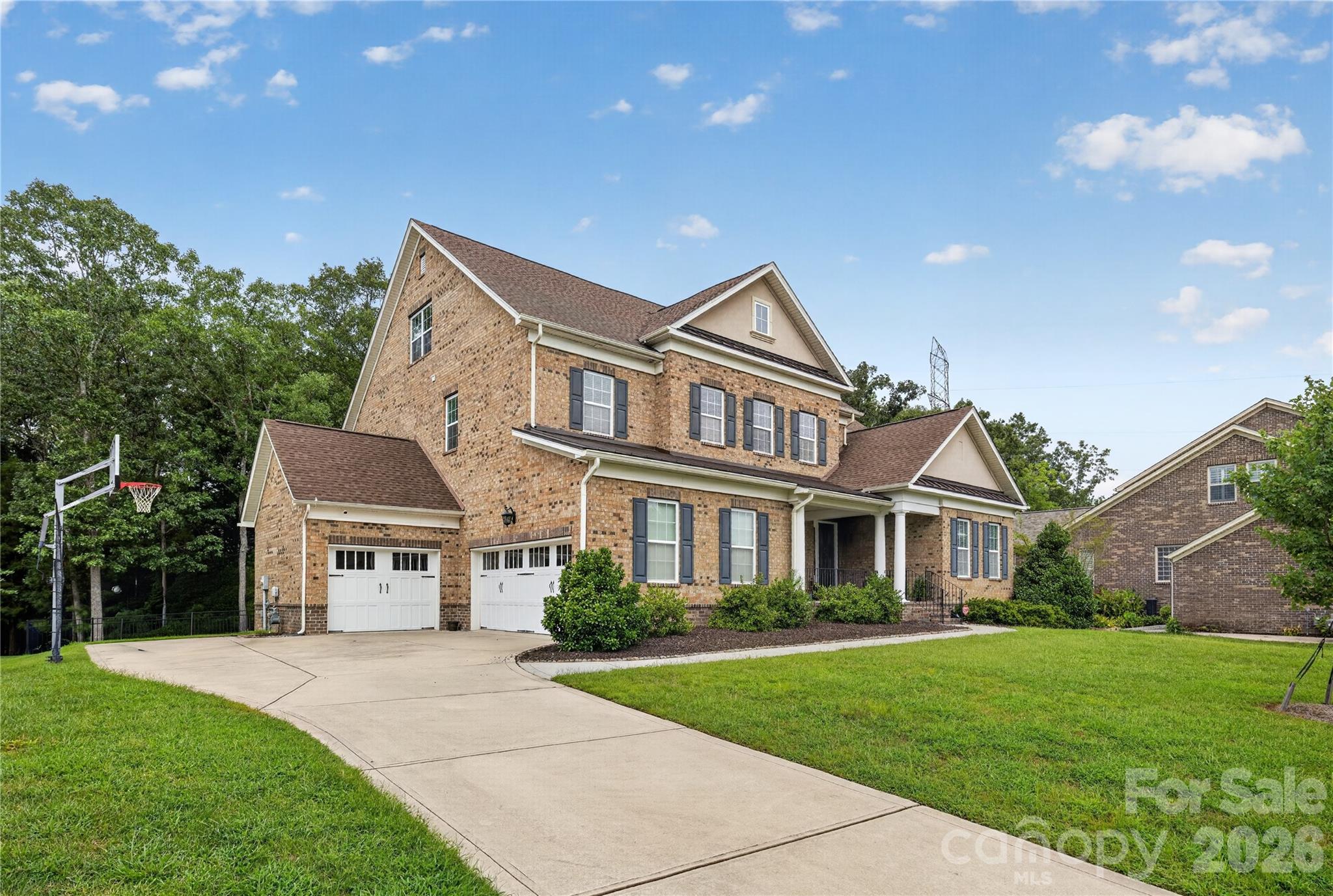 1402 Smoketree Court, Waxhaw, photo 2 of 8