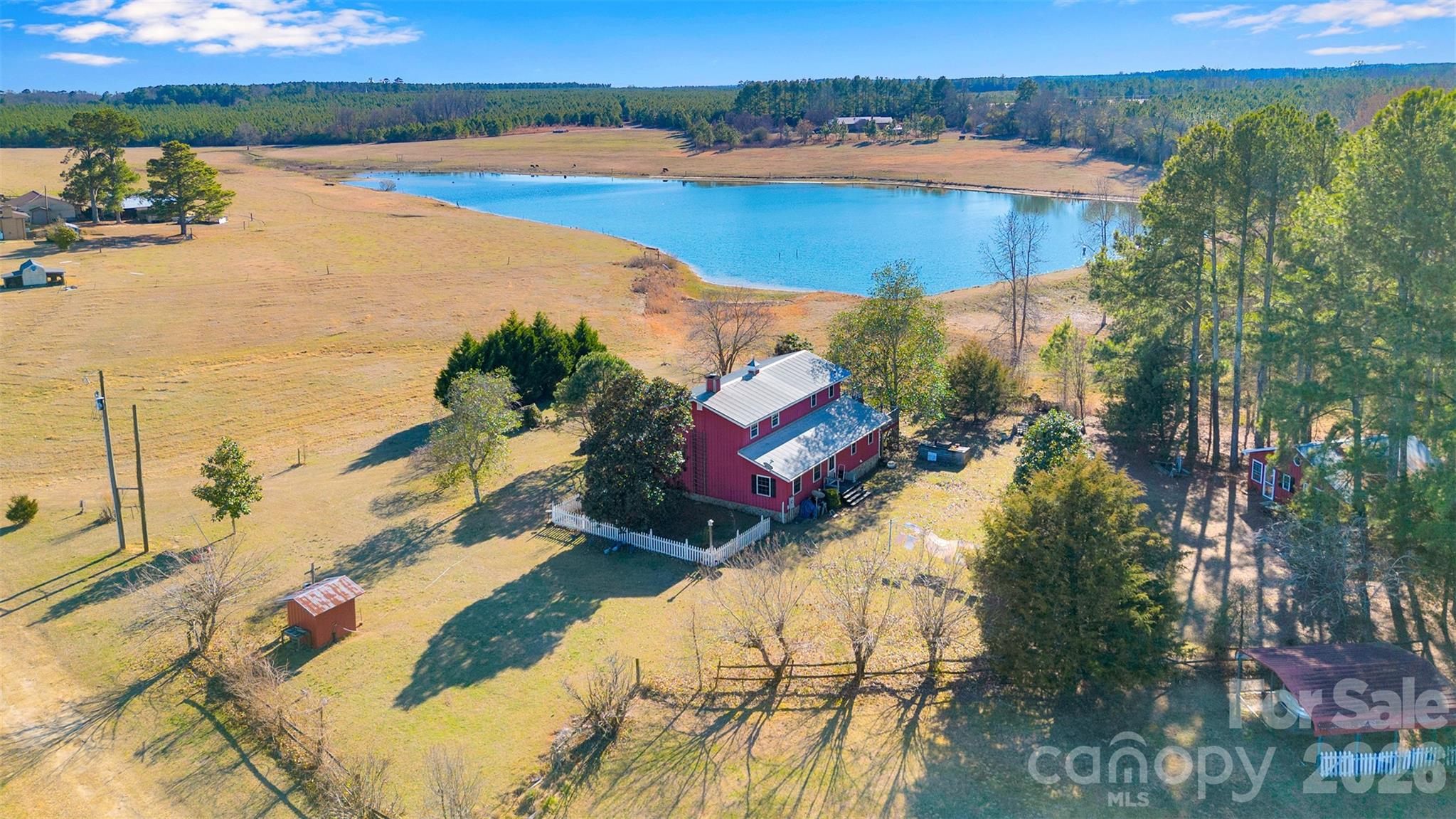 318 Mcfarlan Road, Morven, photo 1 of 8