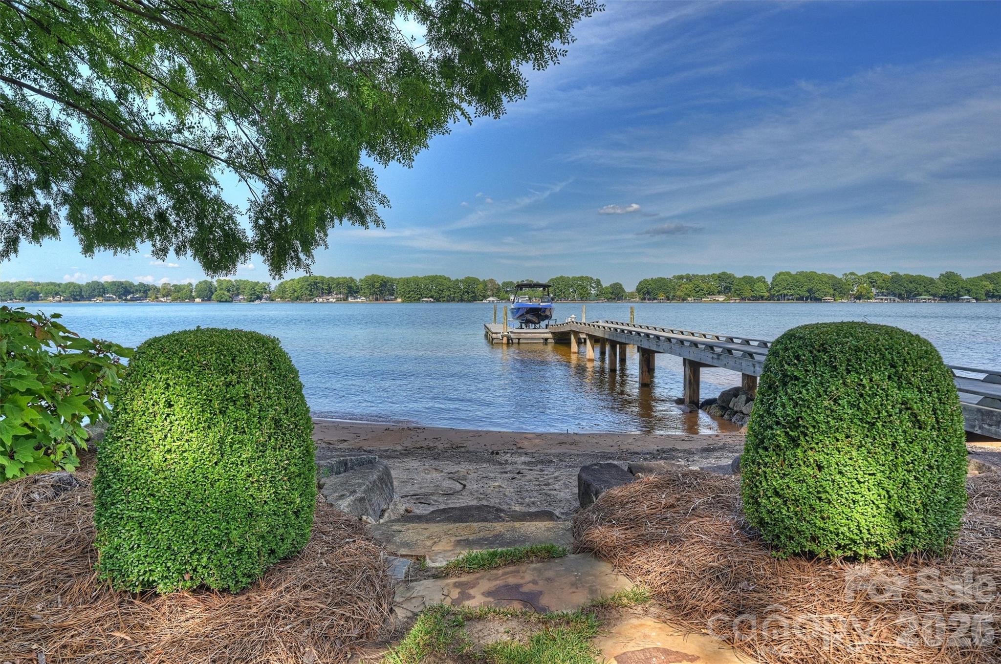 125 Falmouth Road, Mooresville, photo 6 of 8