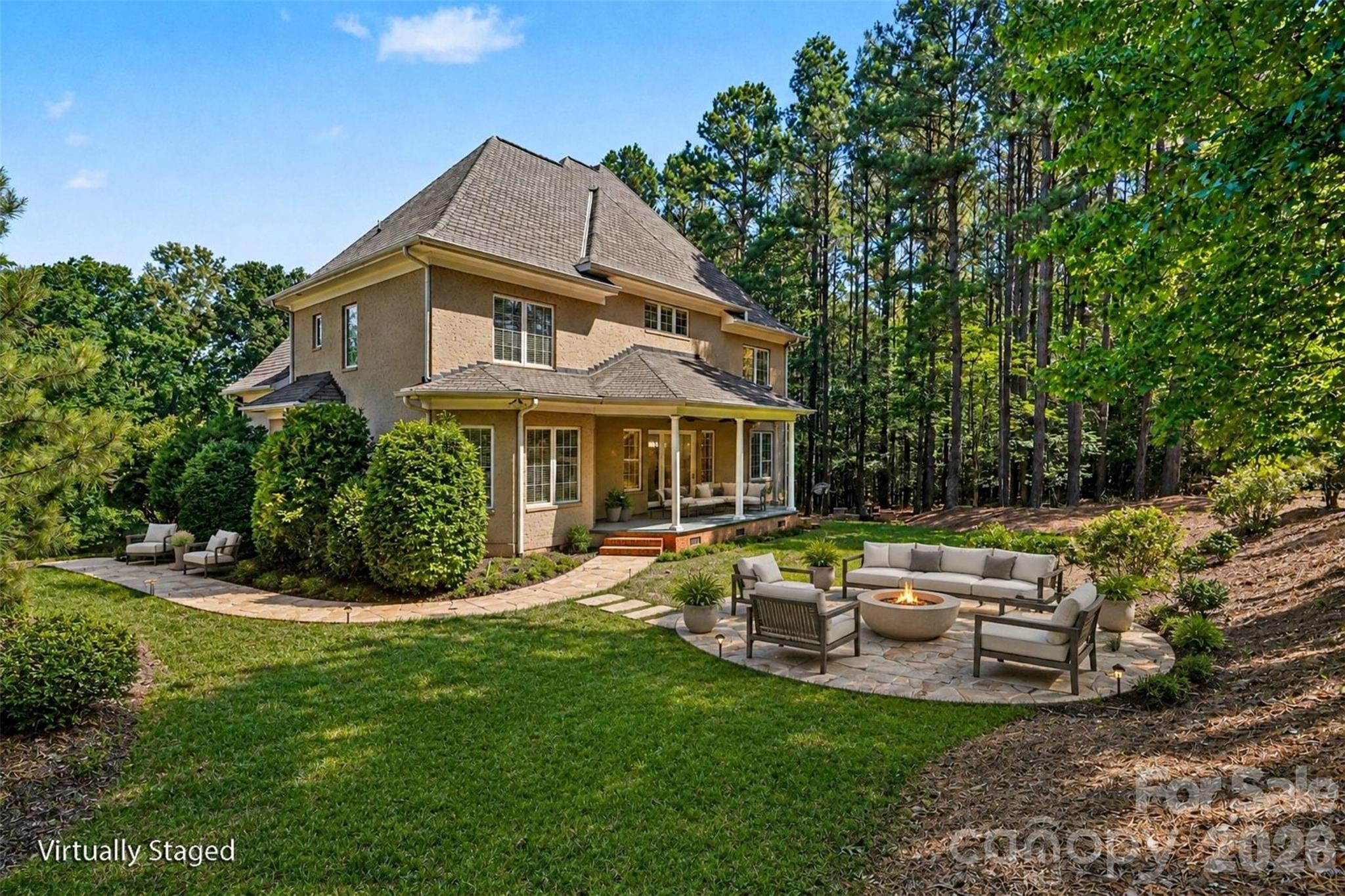 5129 Watermead Lane, Belmont, photo 3 of 8