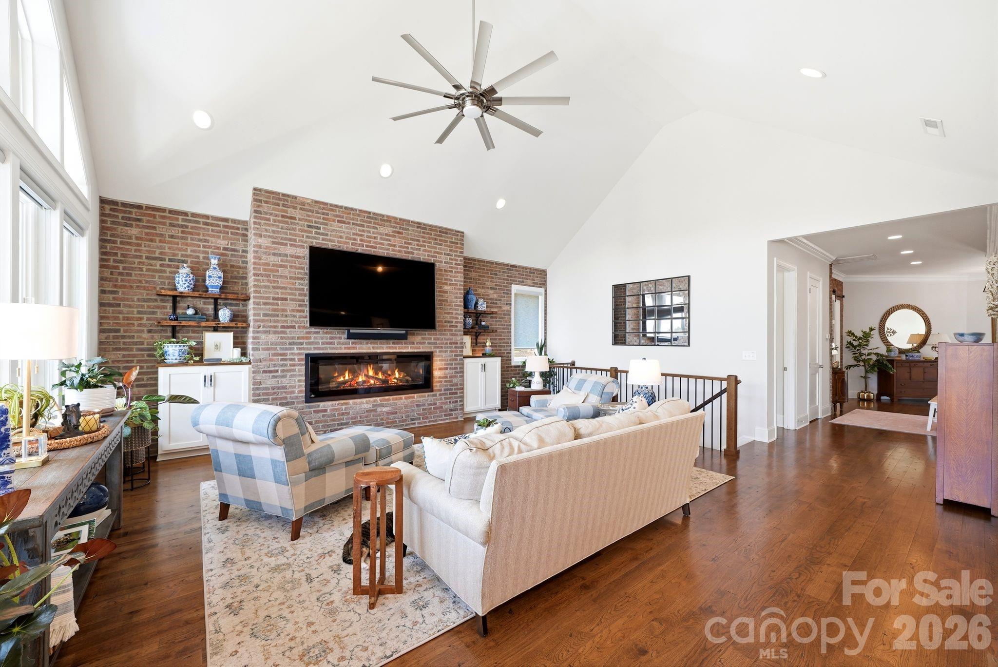 4293 Harbor Lane, Sherrills Ford, photo 5 of 8
