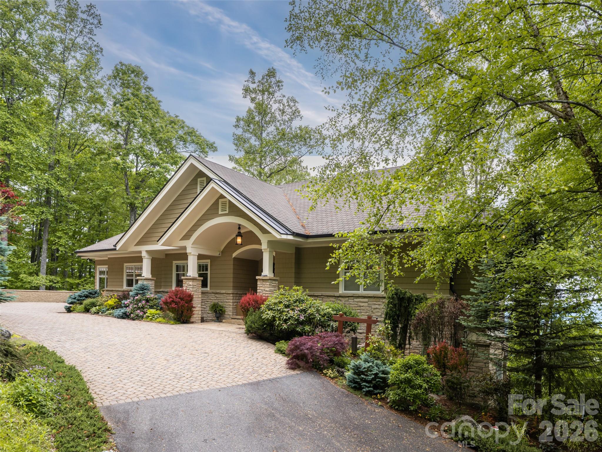 29 Elk Ridge Drive, Asheville, photo 6 of 8