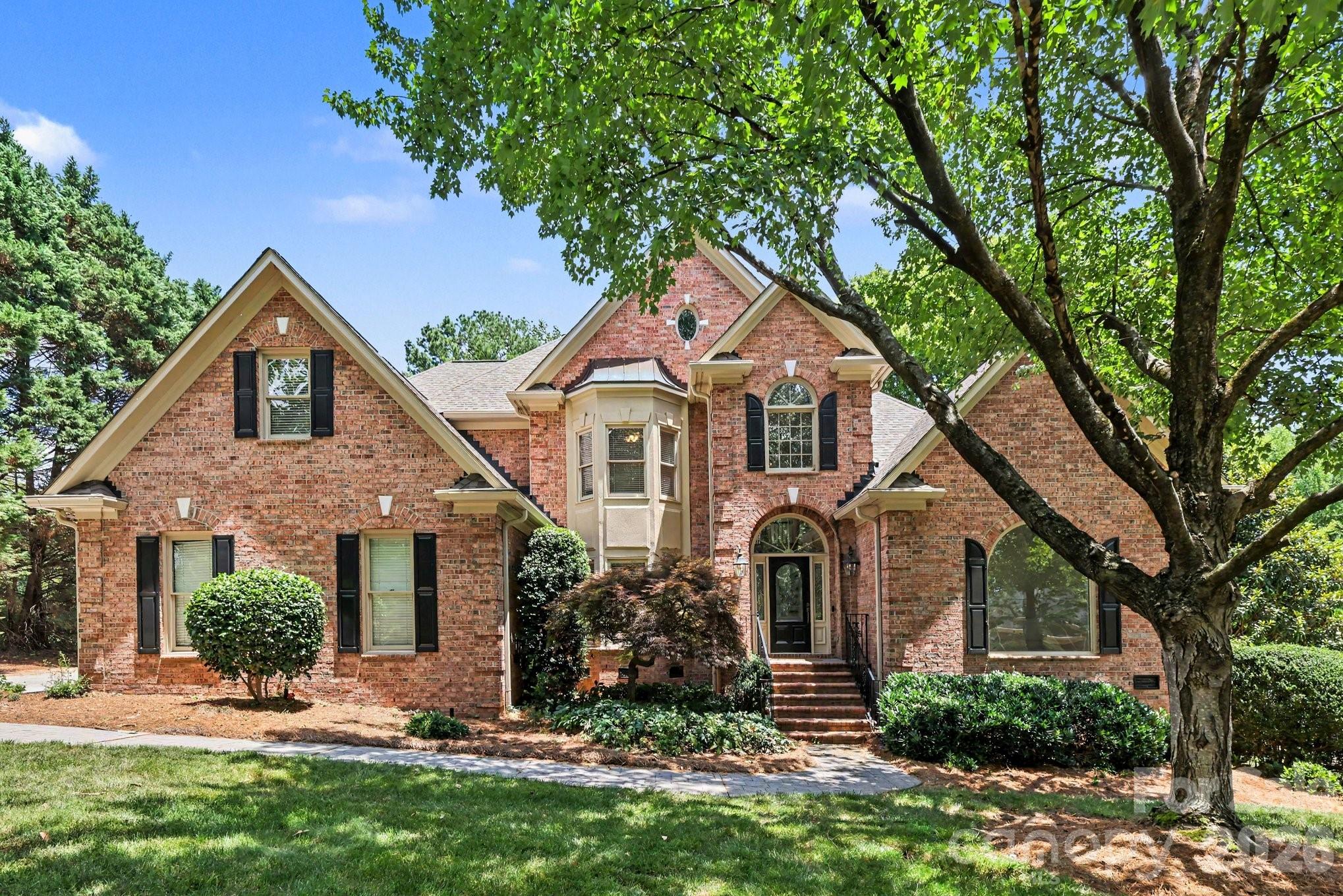 12035 Olympic Club Drive, Charlotte, photo 1 of 8