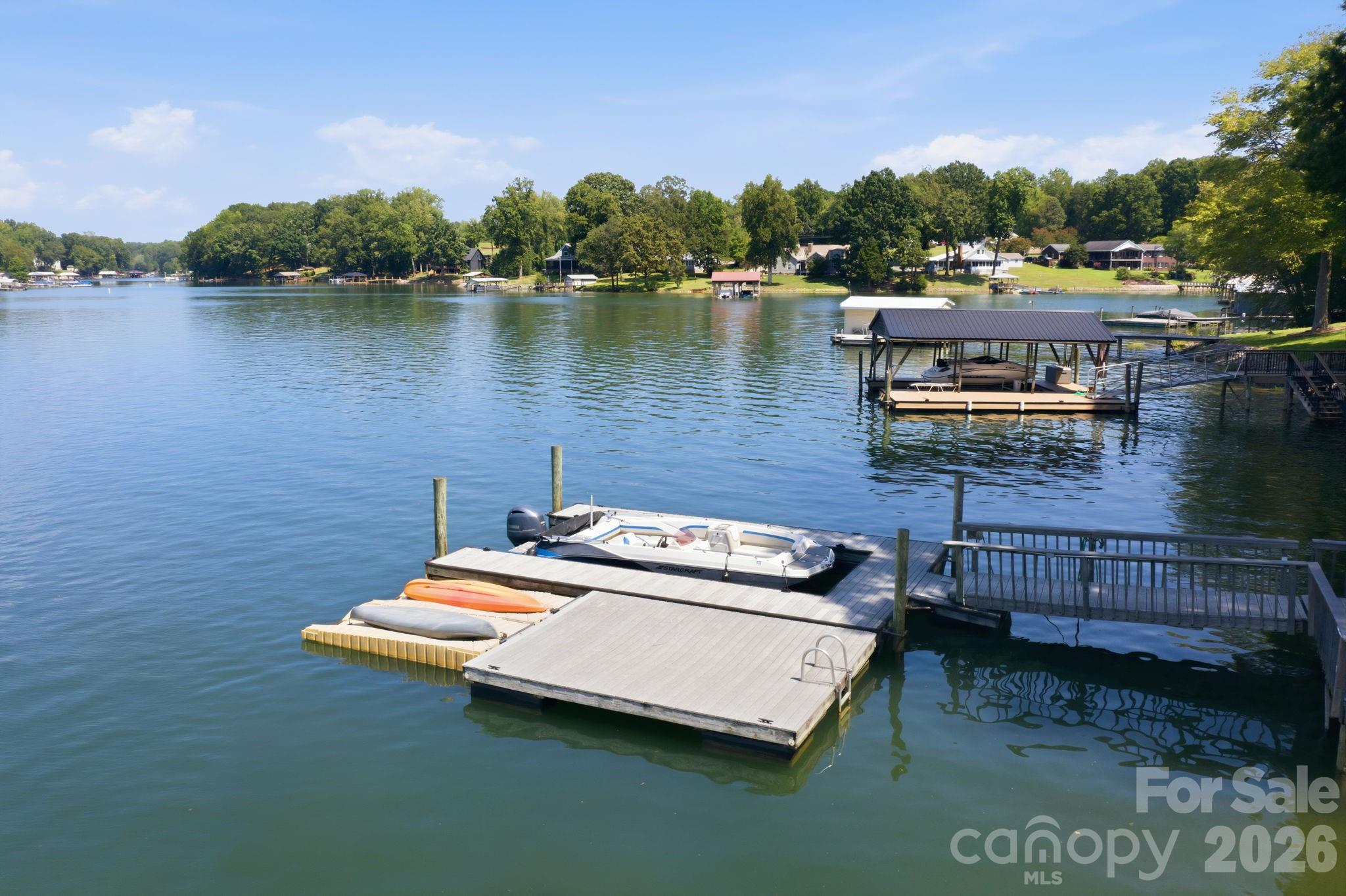 4036 Rhynland Drive, Sherrills Ford, photo 5 of 8