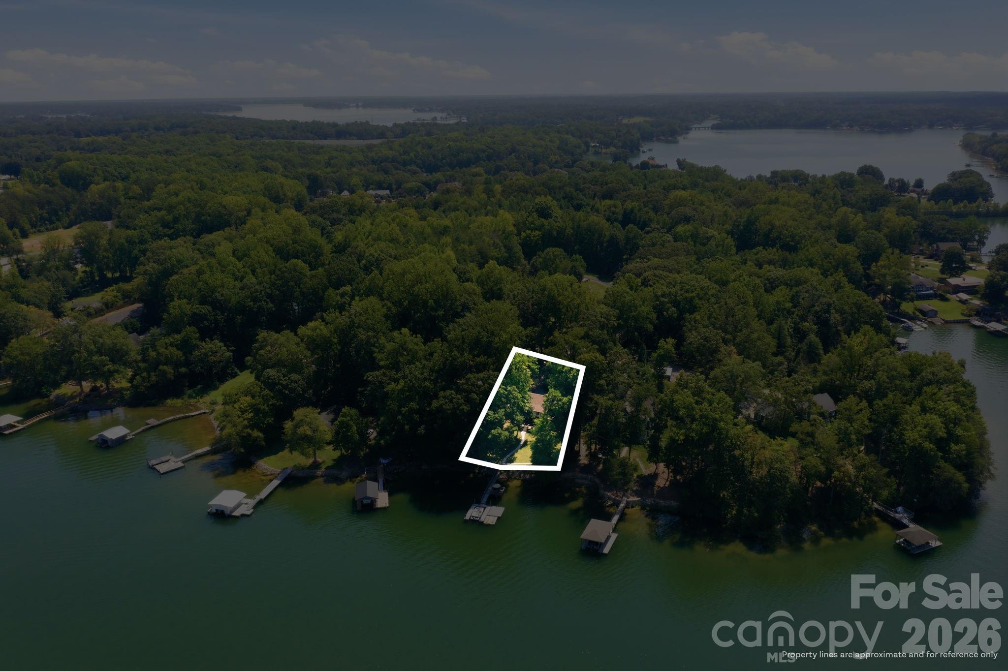 4036 Rhynland Drive, Sherrills Ford, photo 2 of 8