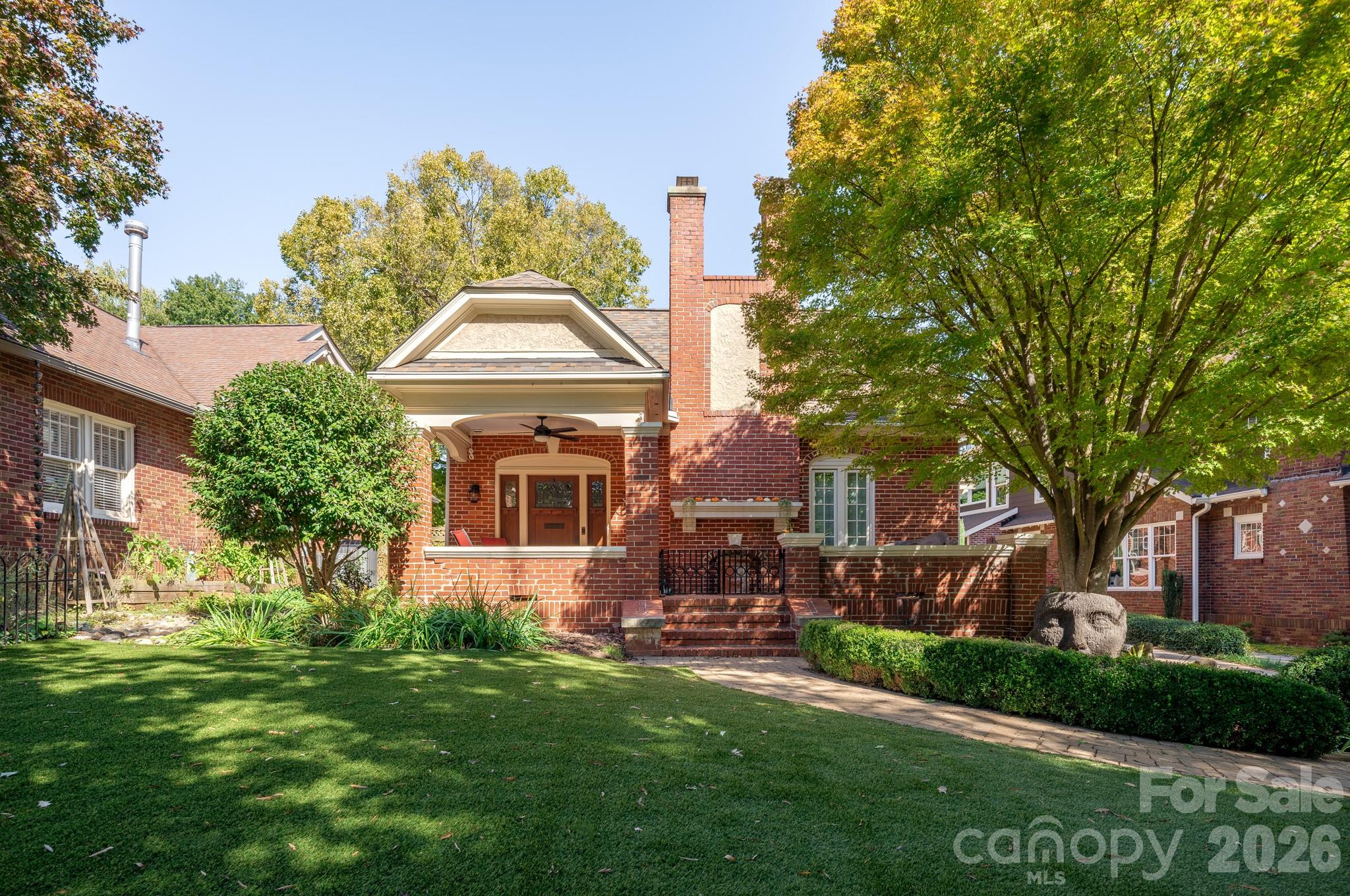 2601 E 5th Street, Charlotte, photo 1 of 8