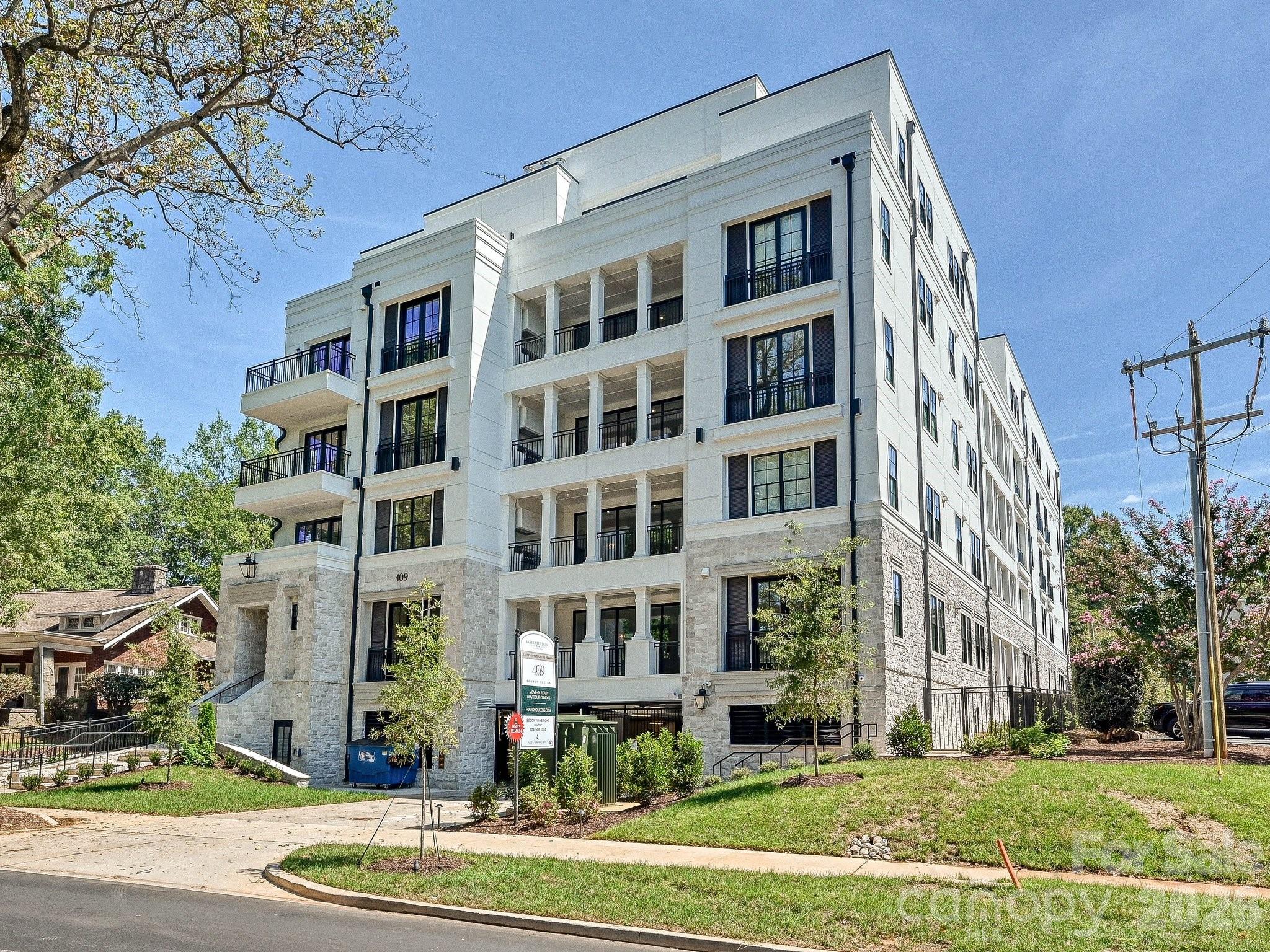 409 Queens Road #303, Charlotte, photo 1 of 8