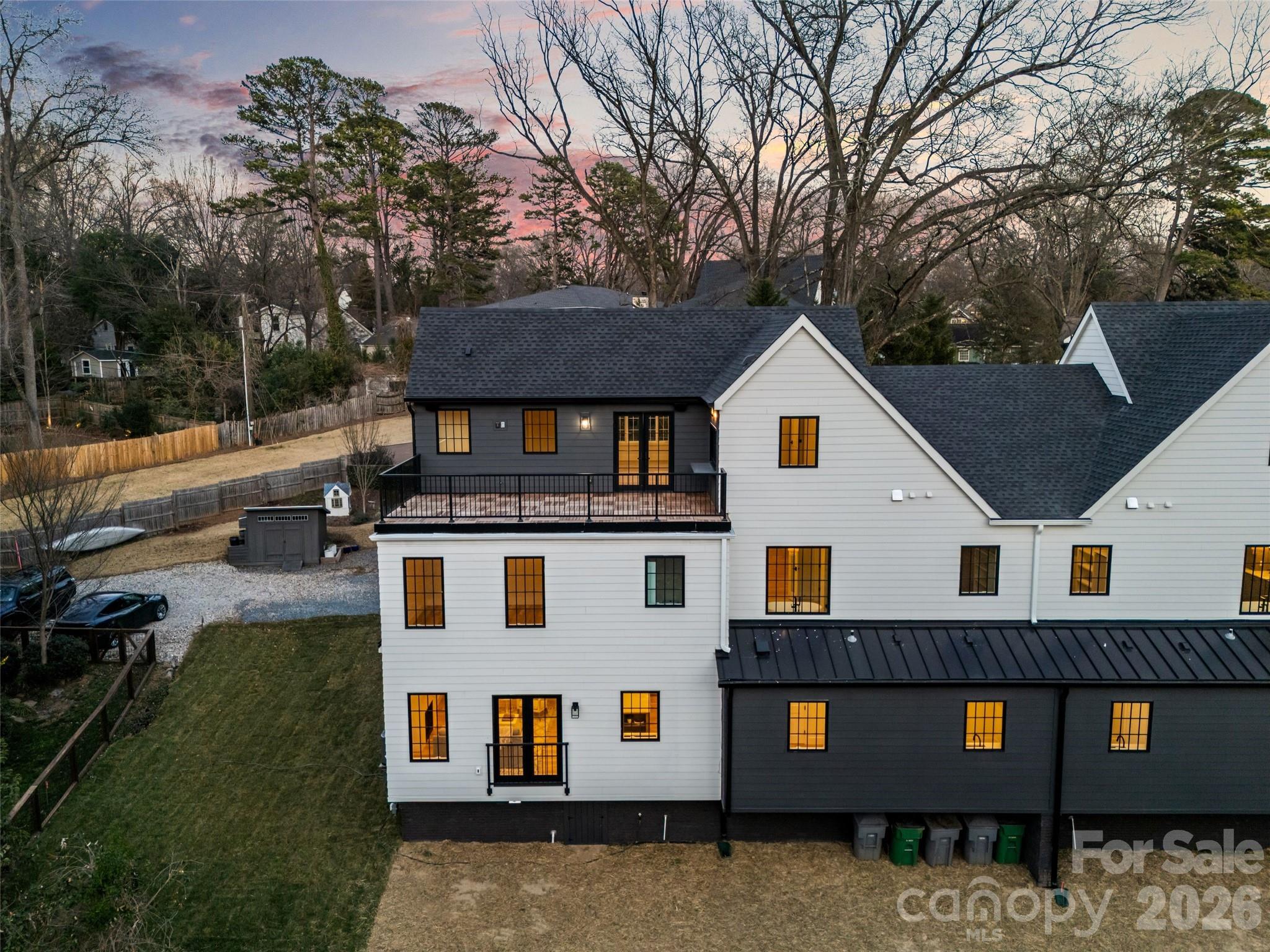1607 Tippah Park Court, Charlotte, photo 4 of 8