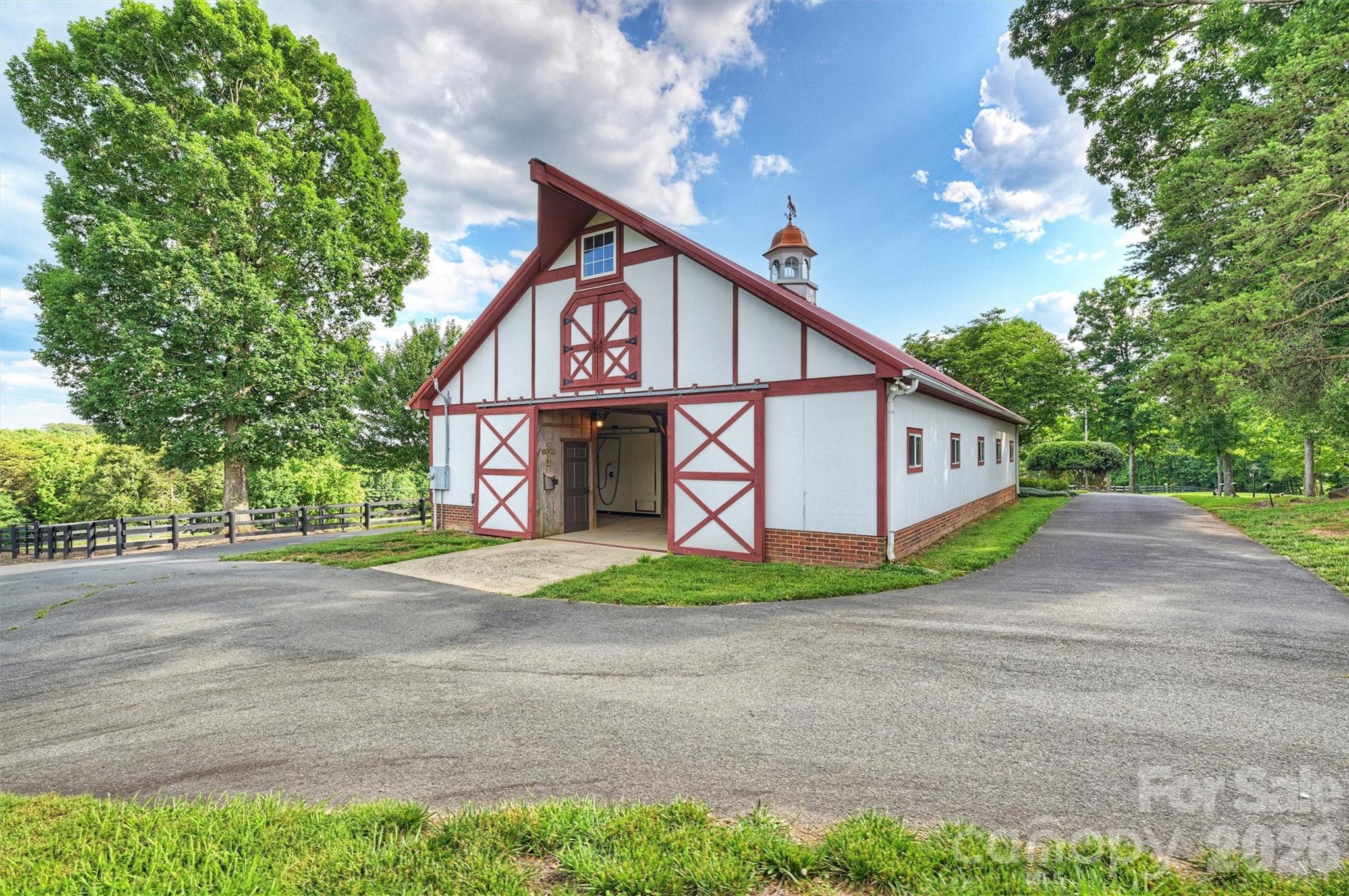 172 & 186 Tuckertown Road, New London, photo 8 of 8