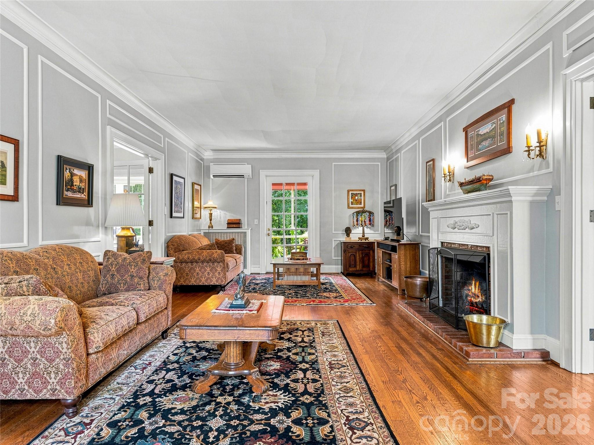 14 Griffing Boulevard, Asheville, photo 5 of 8