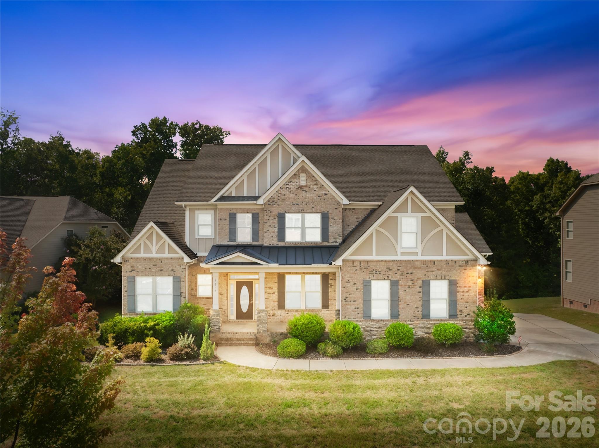 10735 Brandie Meadow Lane, Huntersville, photo 2 of 8