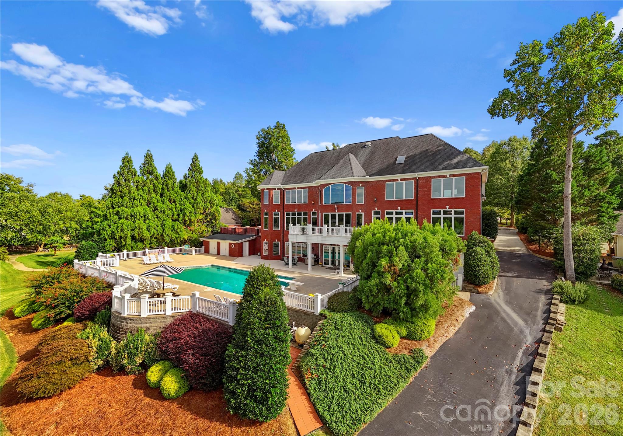 249 Blue Heron Drive, Rock Hill, photo 5 of 8