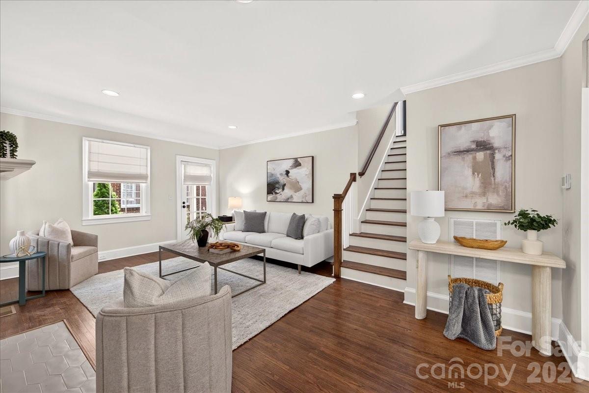 720 E Park Avenue, Charlotte, photo 5 of 8