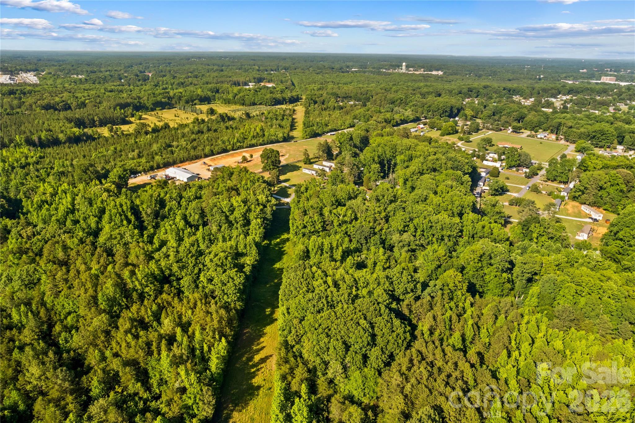 1124 Majolica Road, Salisbury, photo 4 of 8