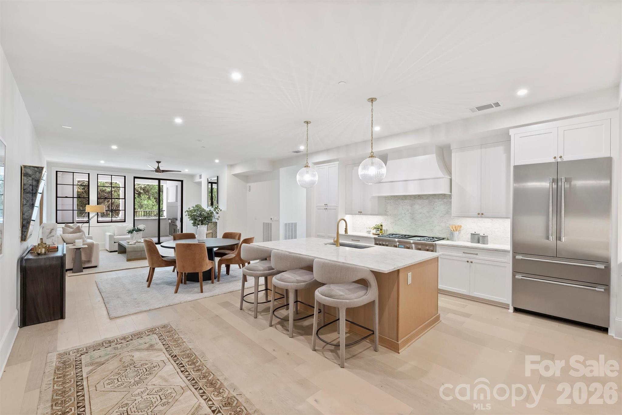 409 Queens Road #204, Charlotte, photo 3 of 8