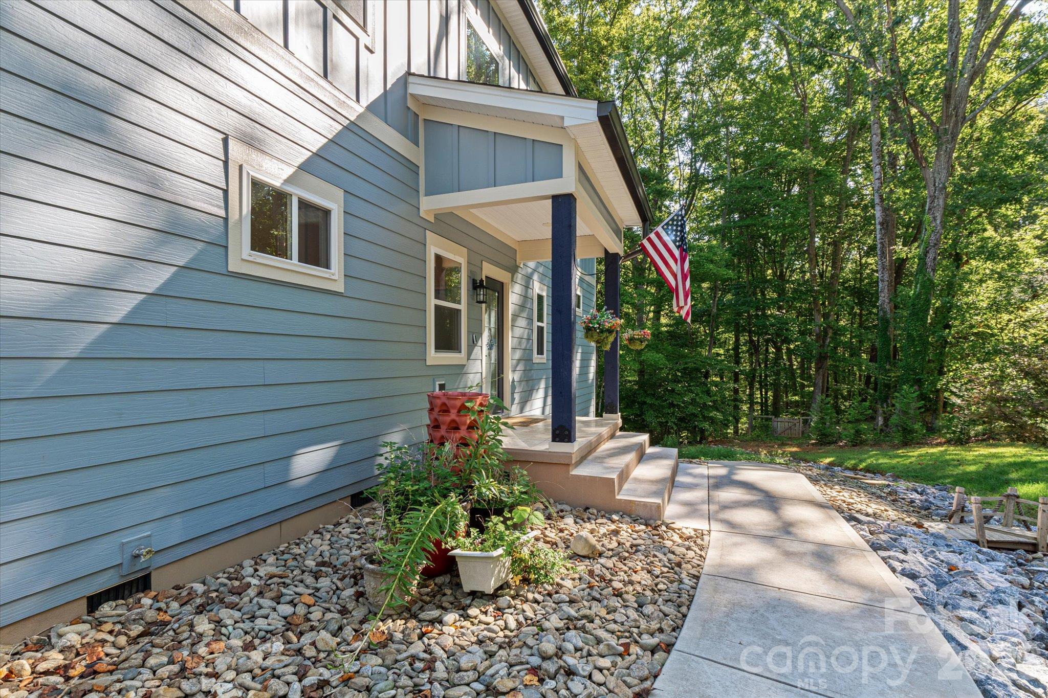 122 Brookridge Lane, Mooresville, photo 3 of 8