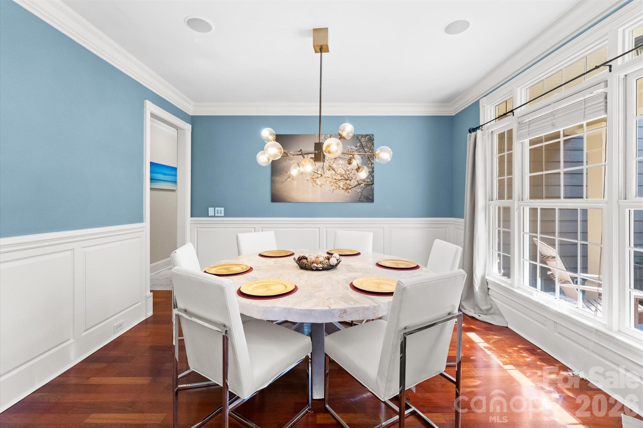 4552 Sawgrass Court, Denver, photo 6 of 8