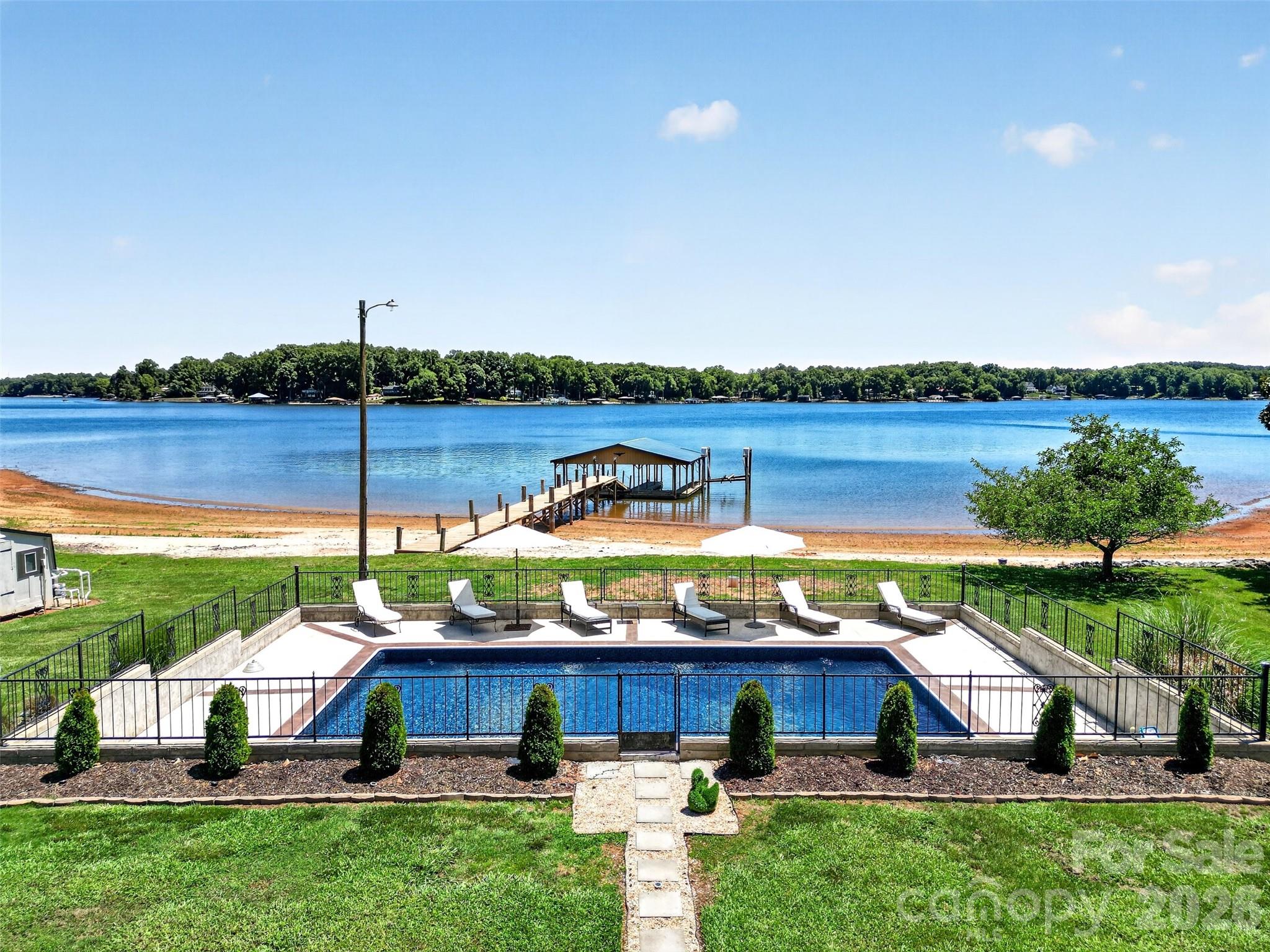 615 Kenway Loop, Mooresville, photo 1 of 8
