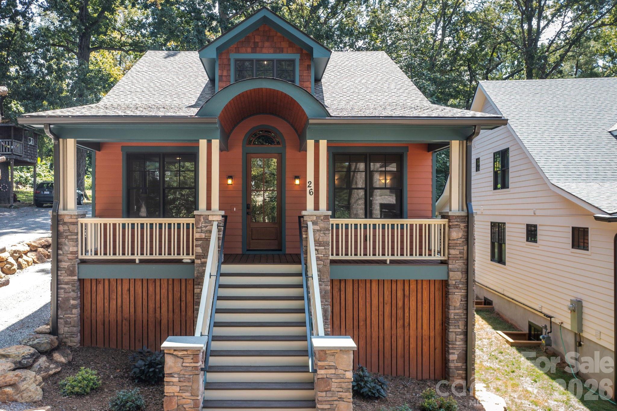 26 Grindstaff Drive, Asheville, photo 3 of 8